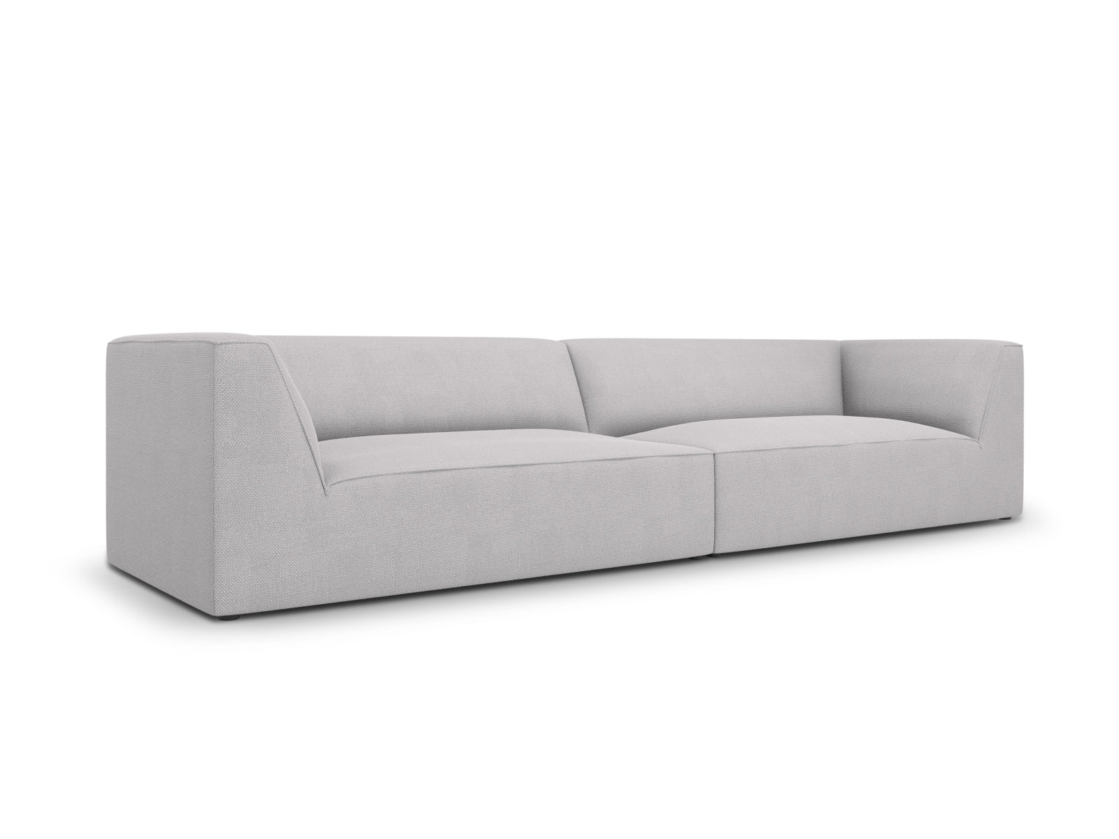 Entdecken Sie das elegante Ruby Sofa 4 Sitzer von Micadoni – stilvoll, komfortabel und nachhaltig. Ideal für Ihr Wohnzimmer!