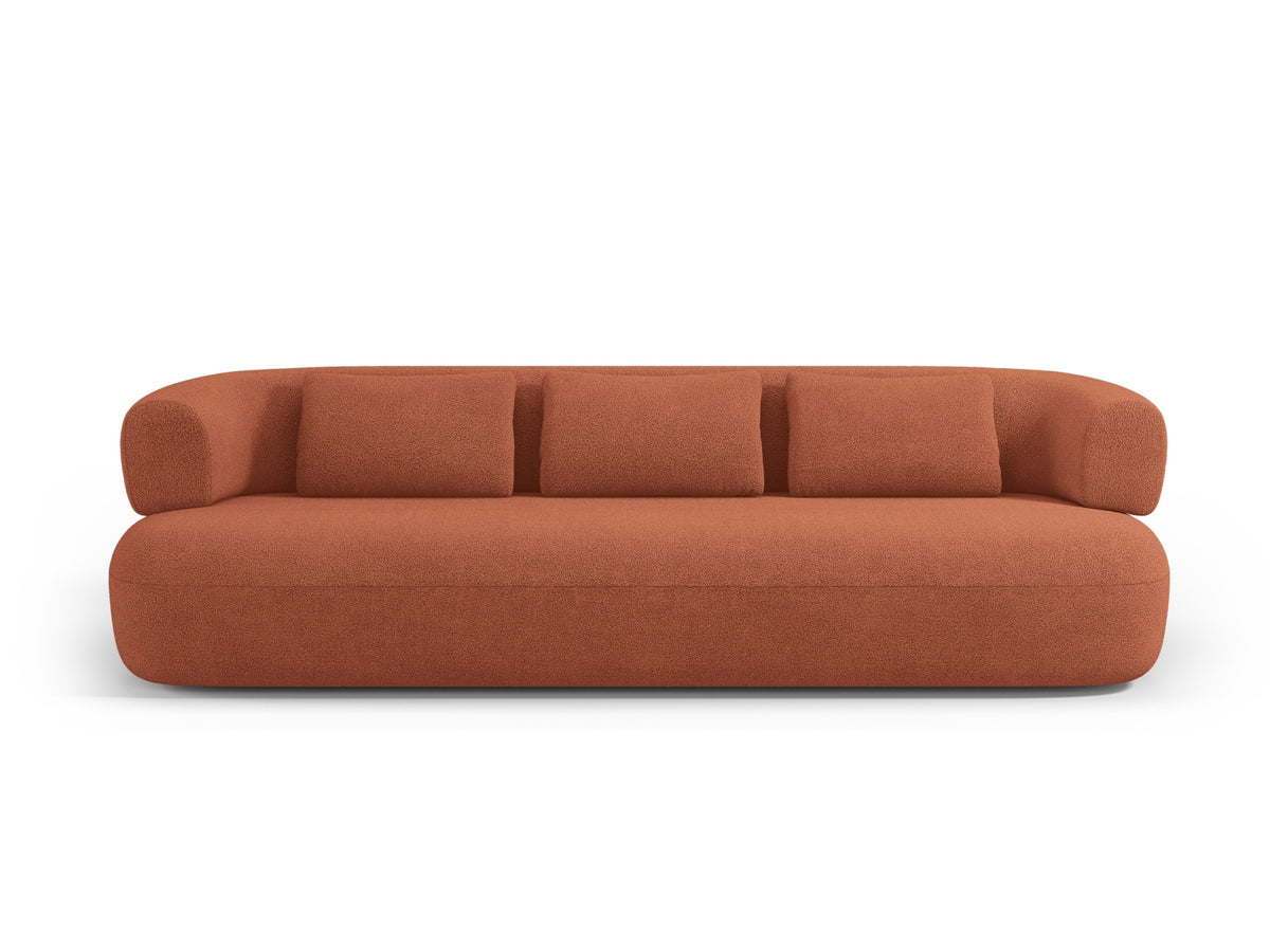 Jenny Boucle Sofa 4 Sitzer in Brick-Now or Never präsentiert im Onlineshop von KAQTU Design AG. 3er Sofa ist von Micadoni