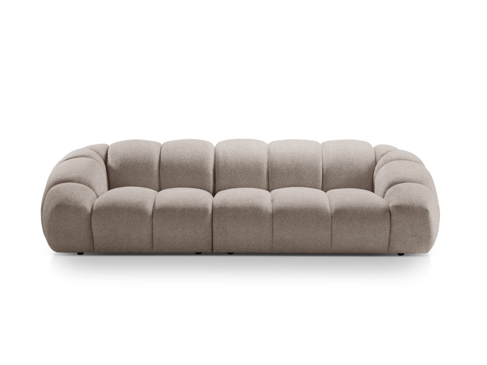 Diana Sofa 4 Sitzer in Dark Beige-Bubble präsentiert im Onlineshop von KAQTU Design AG. 4er Sofa ist von Micadoni