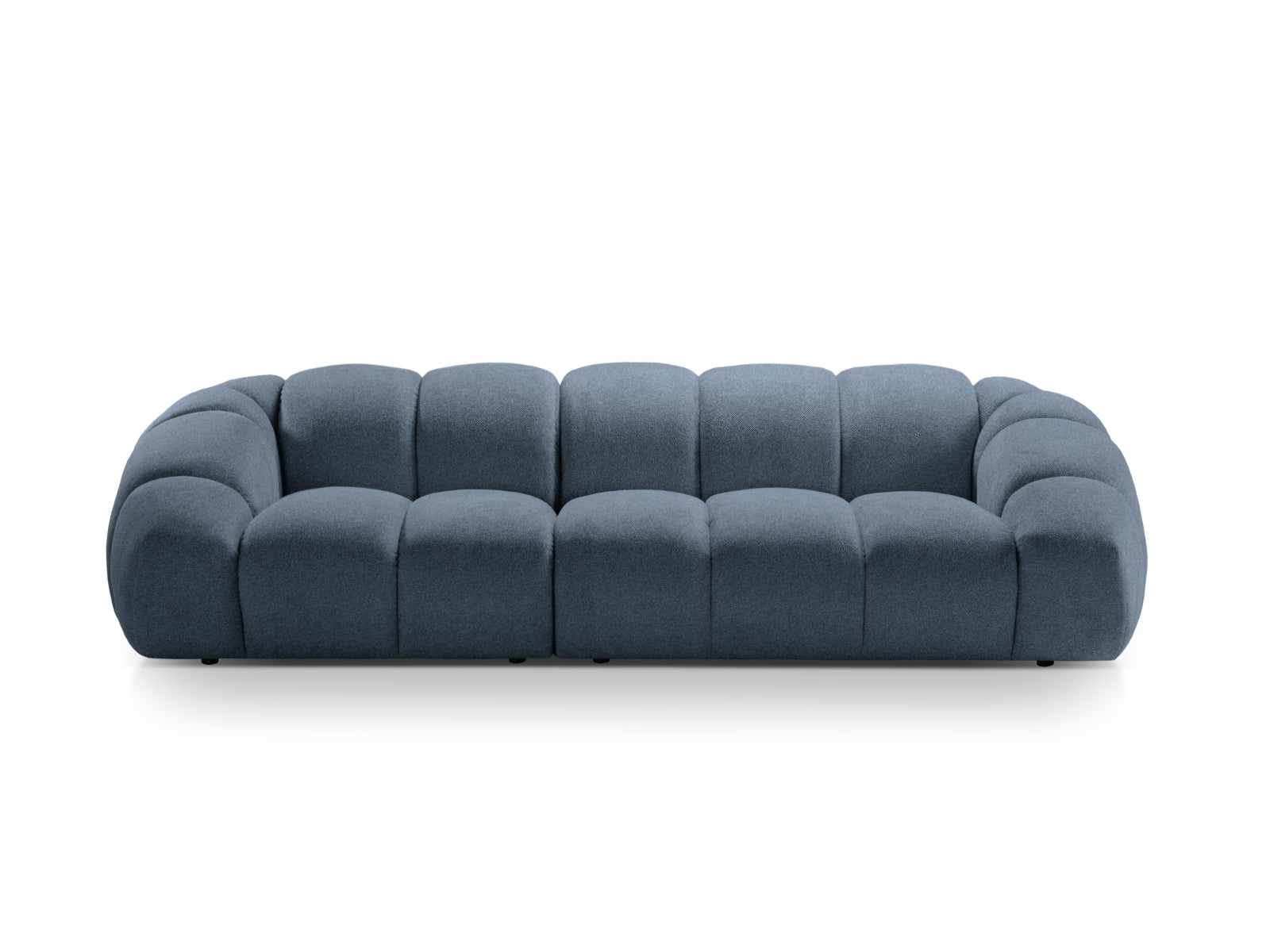 Diana Sofa 4 Sitzer in Blue Jeans-Bubble präsentiert im Onlineshop von KAQTU Design AG. 4er Sofa ist von Micadoni