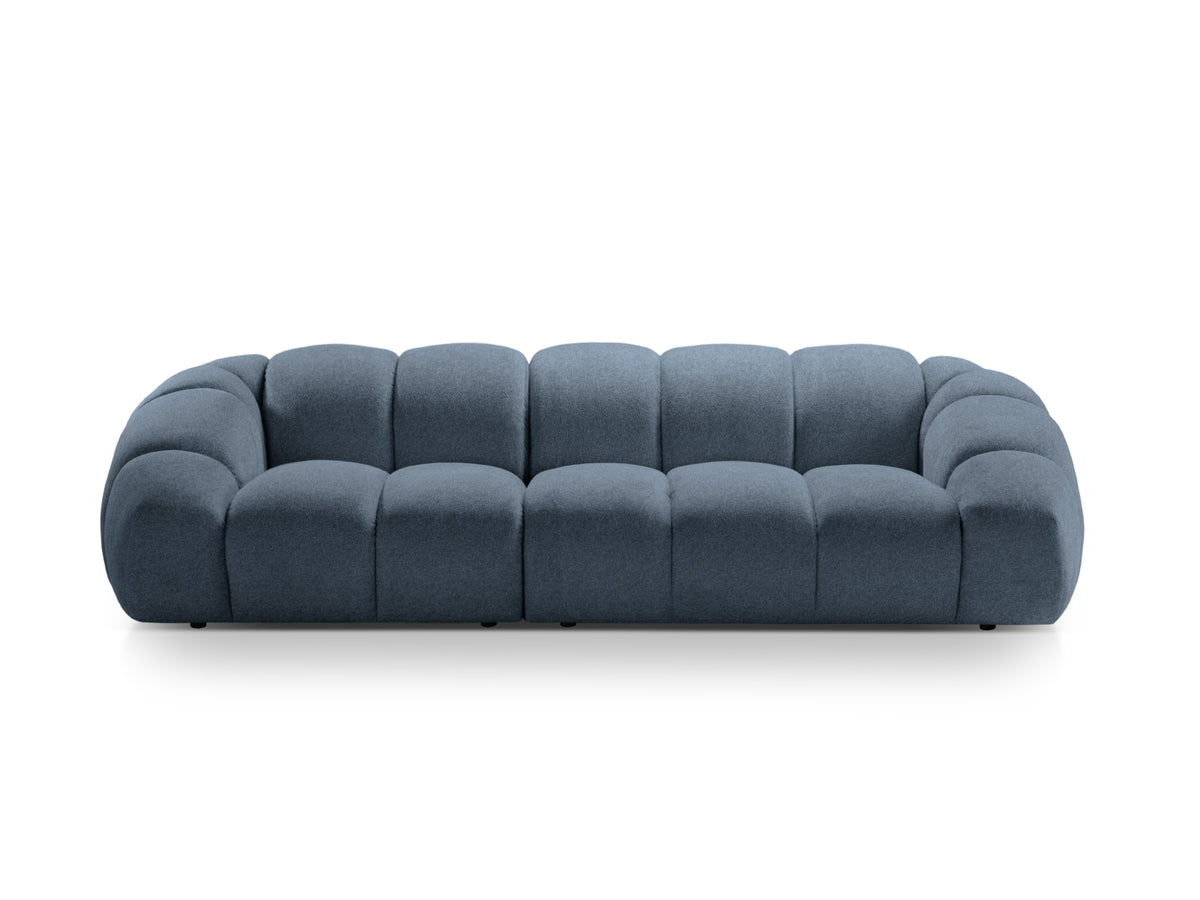 Diana Sofa 4 Sitzer in Blue Jeans-Bubble präsentiert im Onlineshop von KAQTU Design AG. 4er Sofa ist von Micadoni