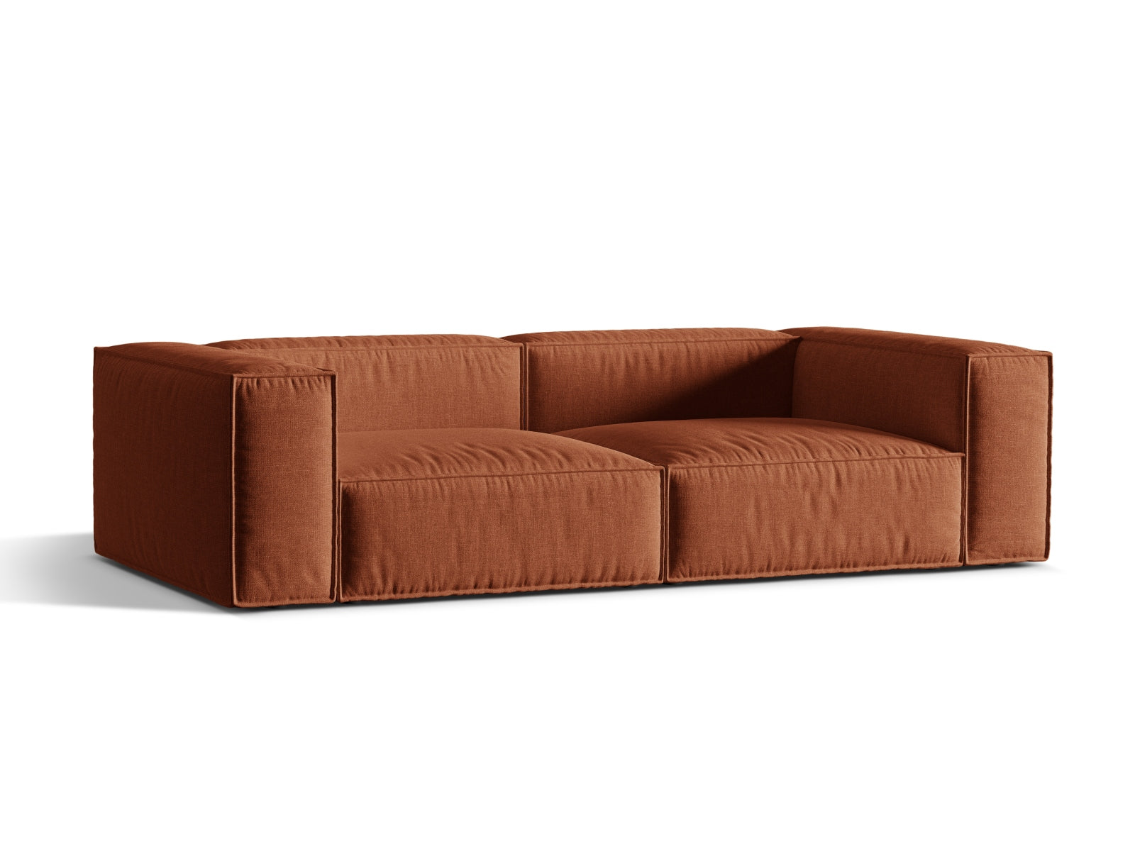 Elegantes 4-Sitzer Sofa Nuria in warmem Brick-Liberty, ideal für stilvolle Wohnräume. Hochwertige Verarbeitung von Micadoni.