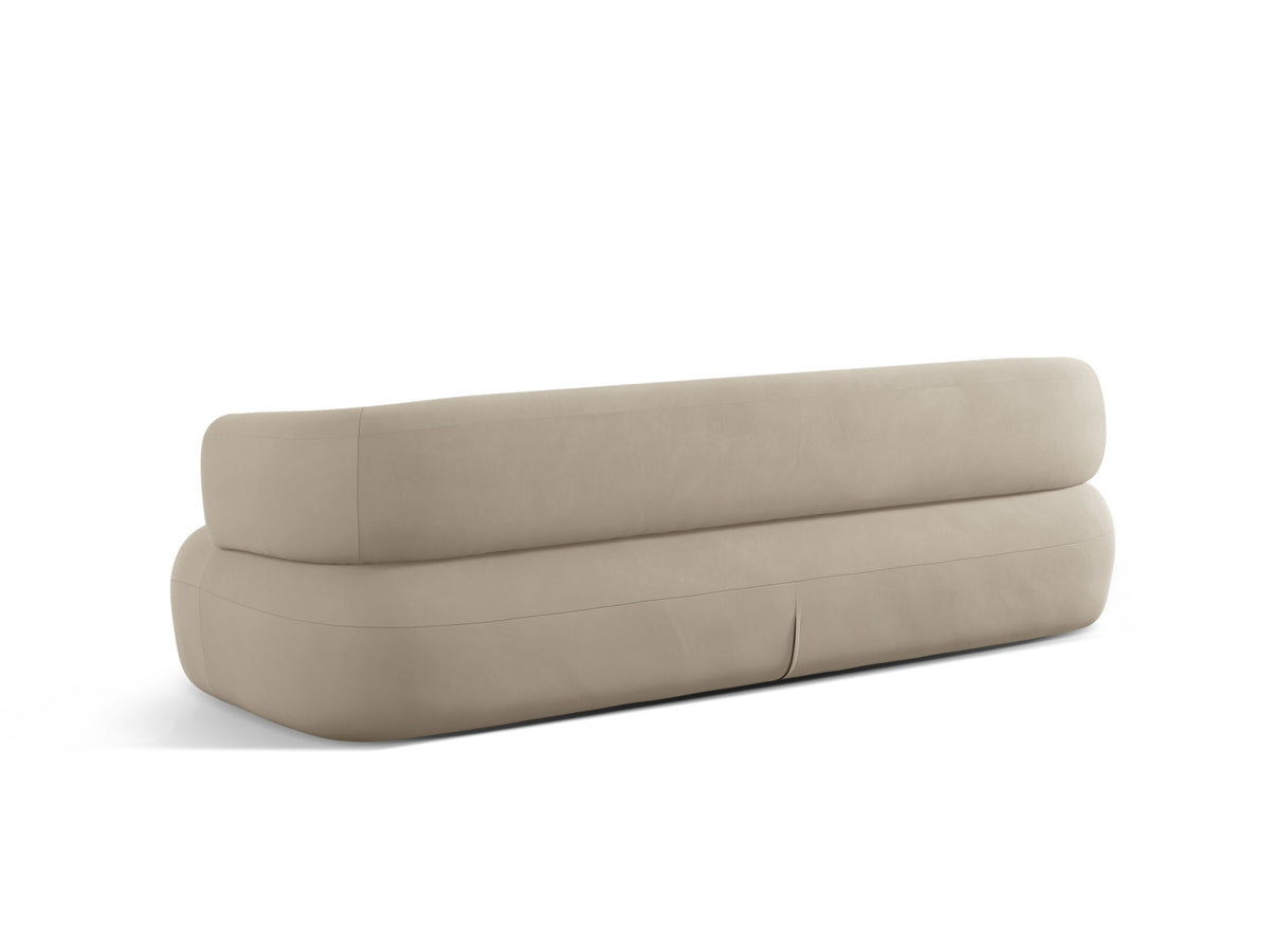 Jenny Velour Sofa 4 Sitzer in Beige-Salvador präsentiert im Onlineshop von KAQTU Design AG. 4er Sofa ist von Micadoni