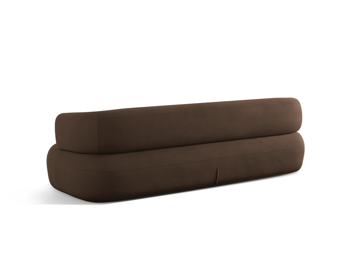 Jenny Velour Sofa 4 Sitzer in Chocolate-Salvador präsentiert im Onlineshop von KAQTU Design AG. 4er Sofa ist von Micadoni