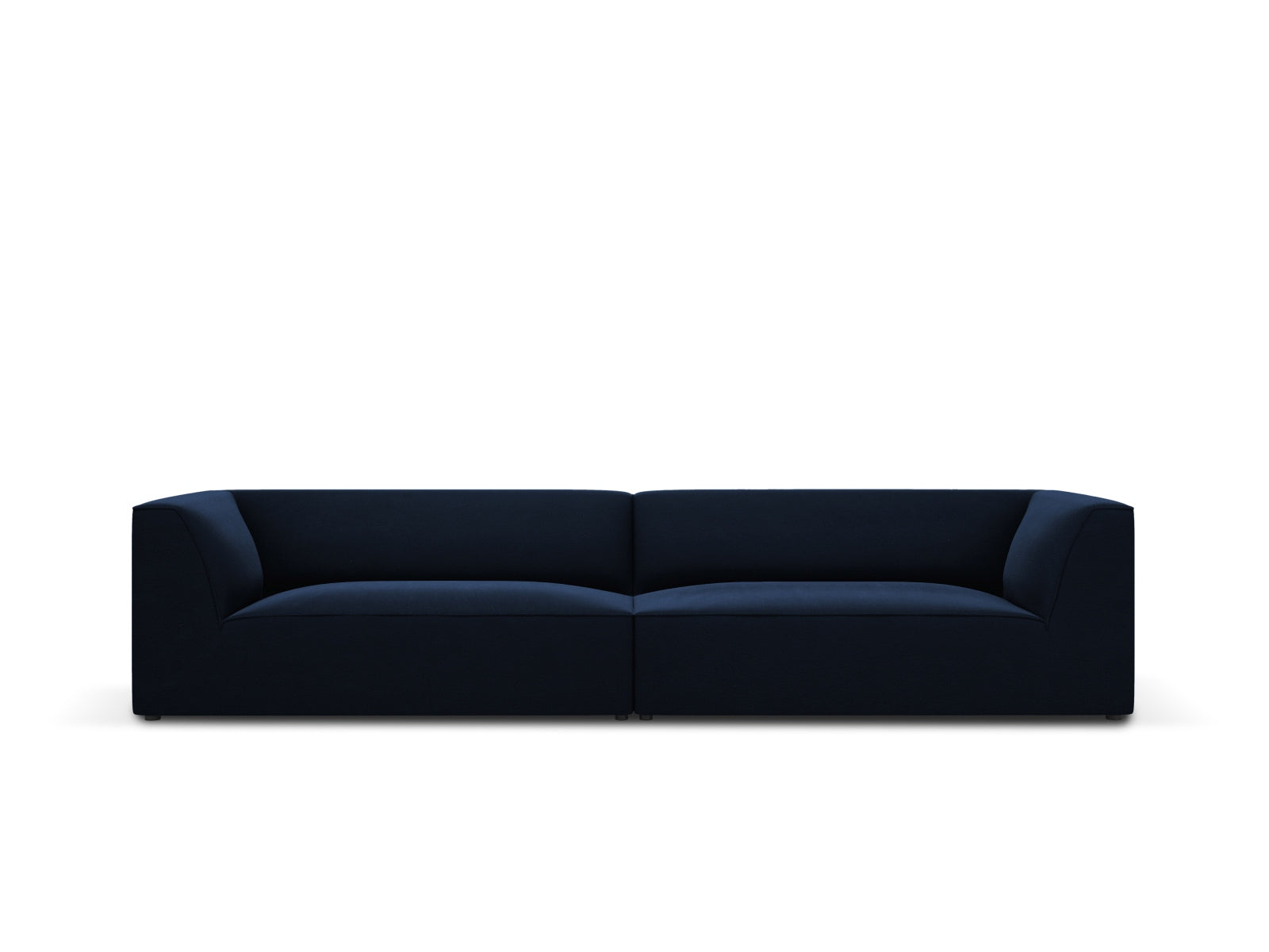 Ruby Velour Sofa 4 Sitzer in Royal Blue präsentiert im Onlineshop von KAQTU Design AG. 4er Sofa ist von Micadoni