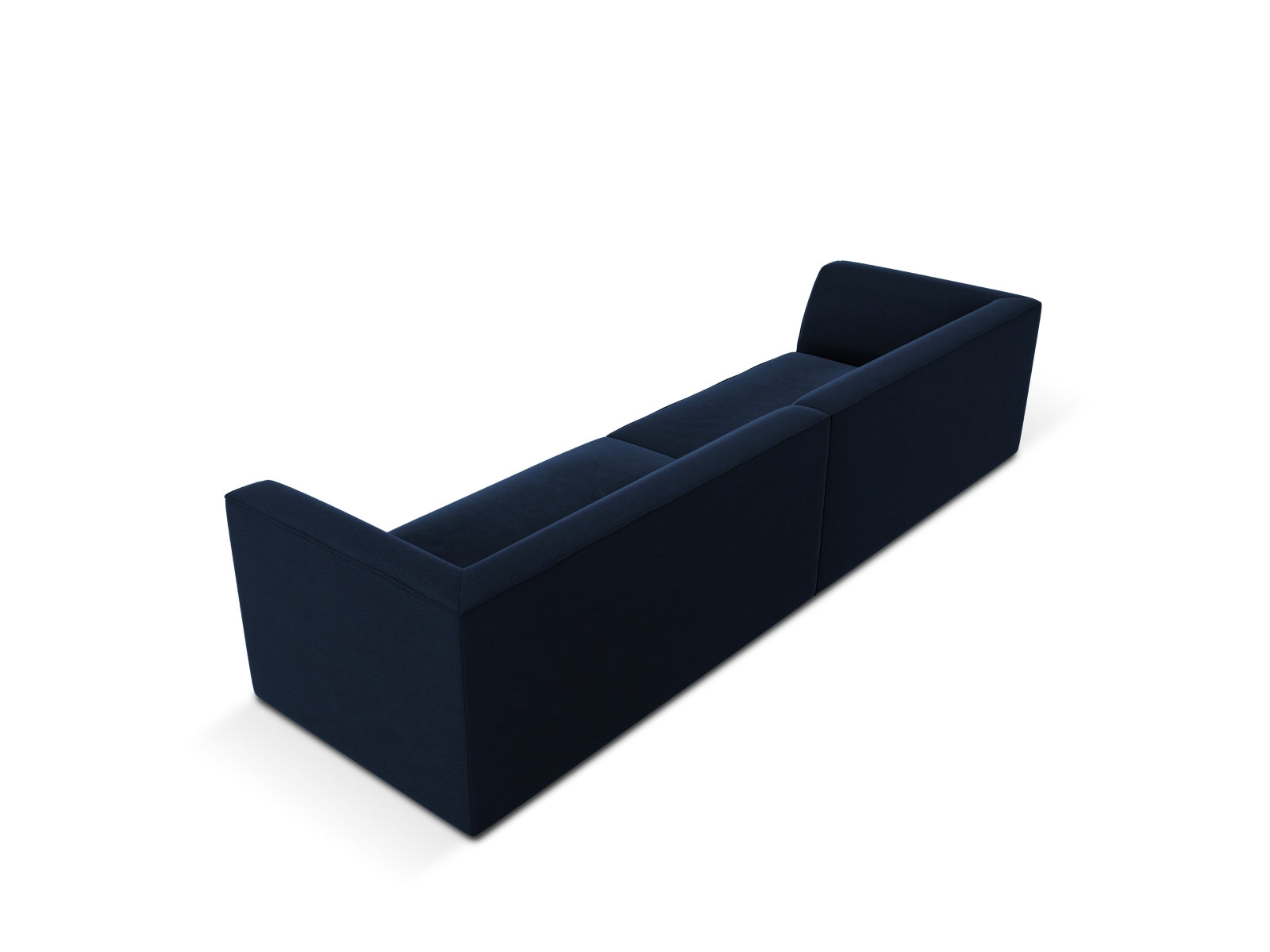 Elegantes 4-Sitzer Sofa aus weichem Ruby Velours, ideal für stilvolle Wohnräume. Hochwertige Materialien und modernes Design von Micadoni.