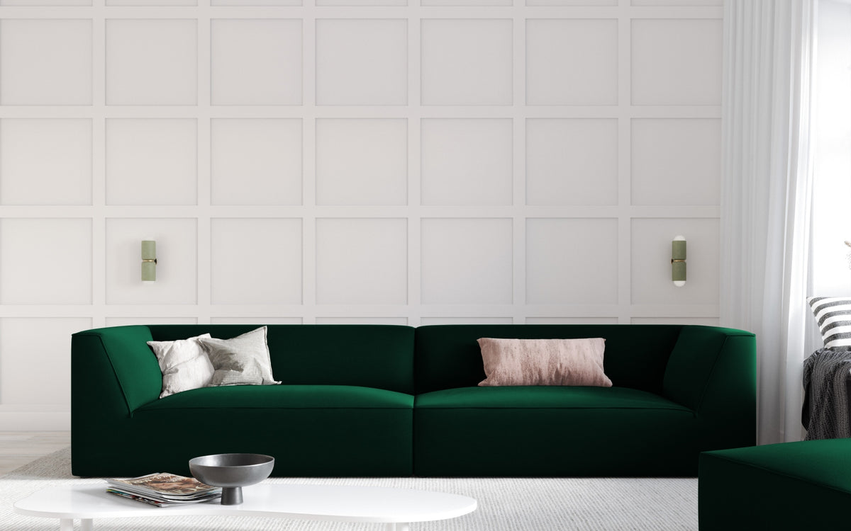 Ruby Velour Sofa 4 Sitzer in Bottle Green-Salvador präsentiert im Onlineshop von KAQTU Design AG. 4er Sofa ist von Micadoni