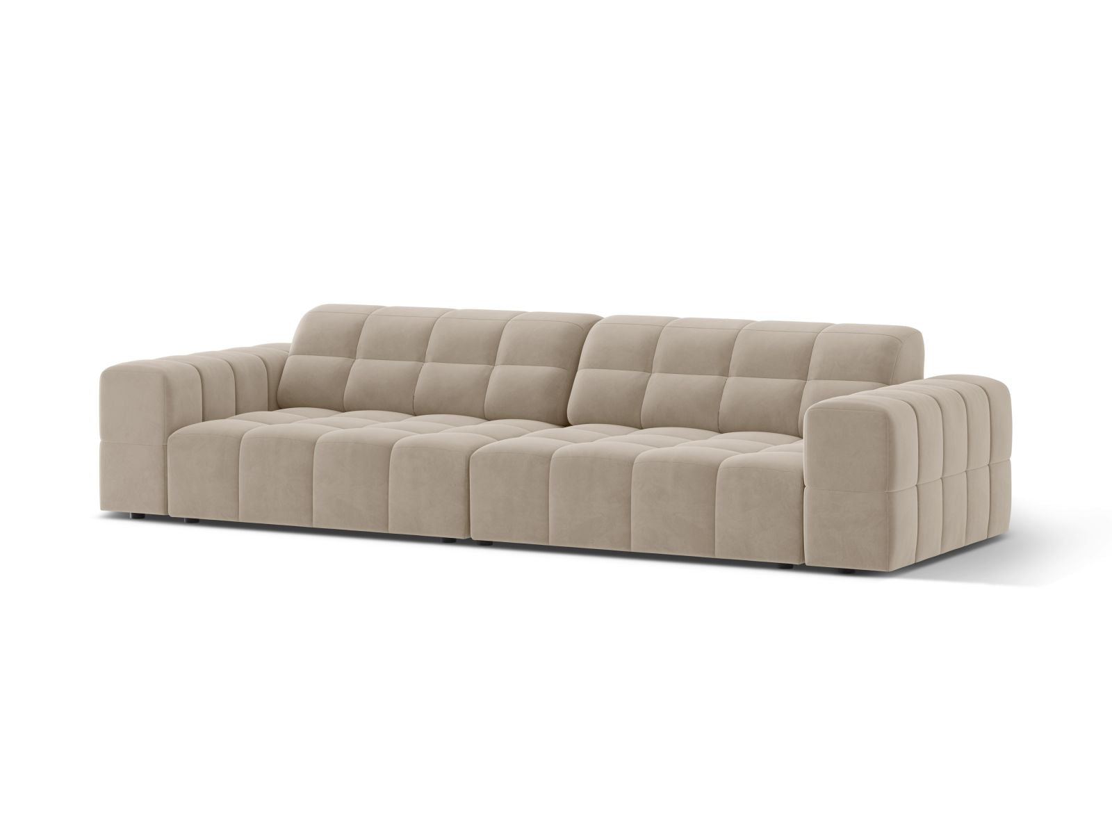 Elegantes 4-Sitzer Sofa Jennifer in stilvollem Dark Beige-Bluvel, ideal für moderne Wohnräume und gemütliche Abende.