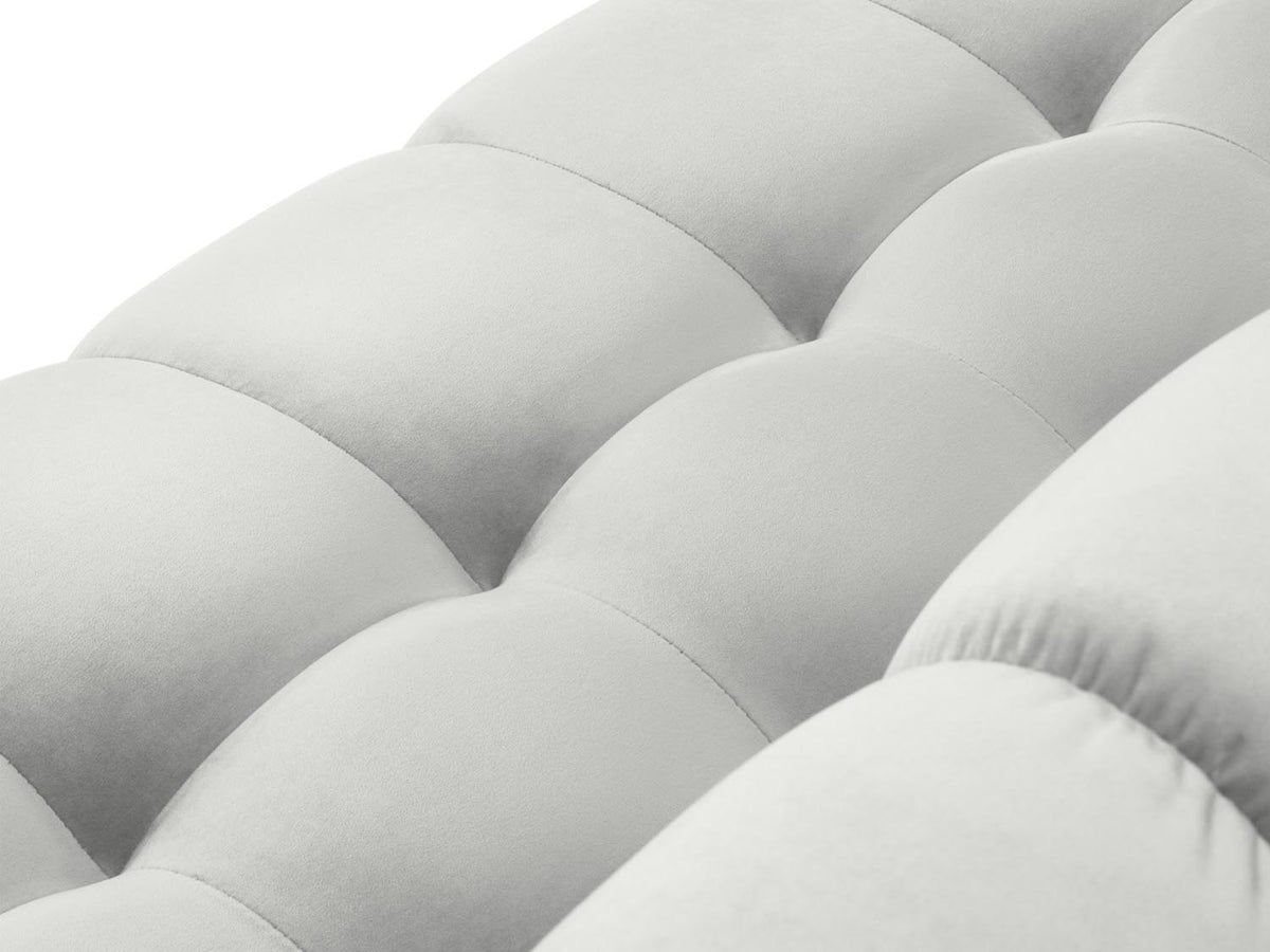 Mamaia Velour Sofa 4 Sitzer in Silver/Schwarz-Bluvel präsentiert im Onlineshop von KAQTU Design AG. 4er Sofa ist von Micadoni