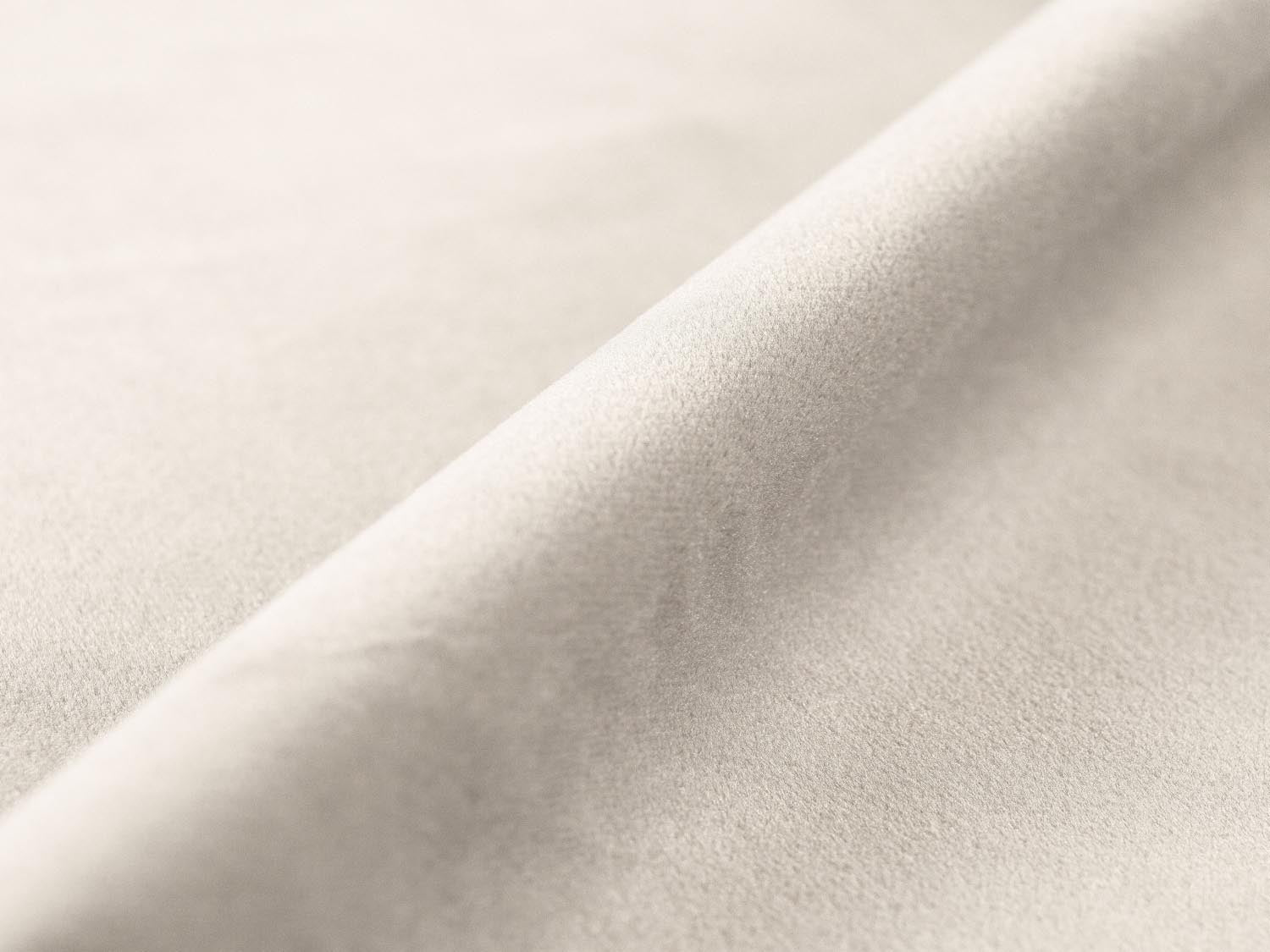 Elegantes Eden Velour Sofa für 4 Personen in Beige, ideal für gemütliche Abende und stilvolle Einrichtung. Hochwertige Verarbeitung und modernes Flair.