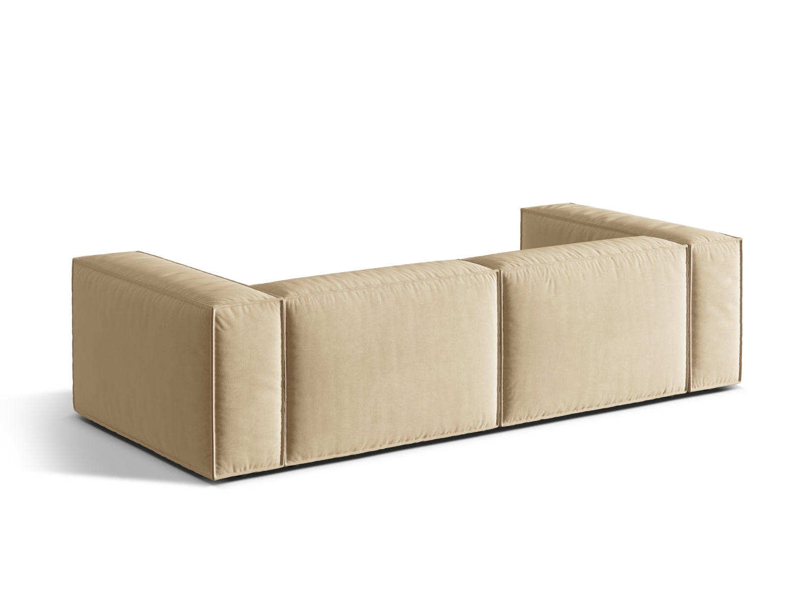 Stilvolles 4-Sitzer Velour Sofa Nuria in zartem Nude, perfekt für moderne Wohnzimmer und entspannte Stunden mit Freunden.
