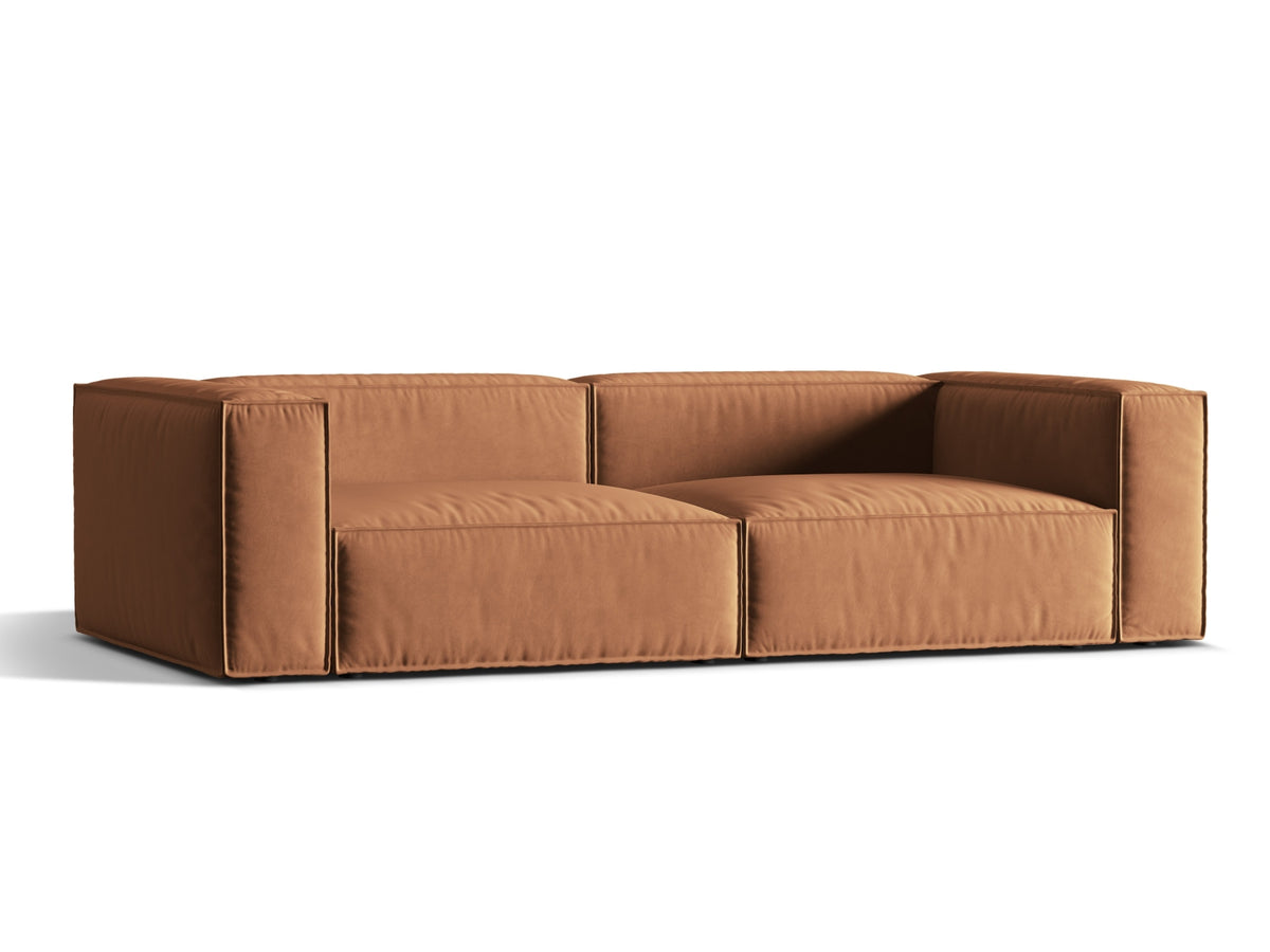 Nuria Velour Sofa 5 Sitzer in Honey-Paris präsentiert im Onlineshop von KAQTU Design AG. 5er Sofa ist von Micadoni