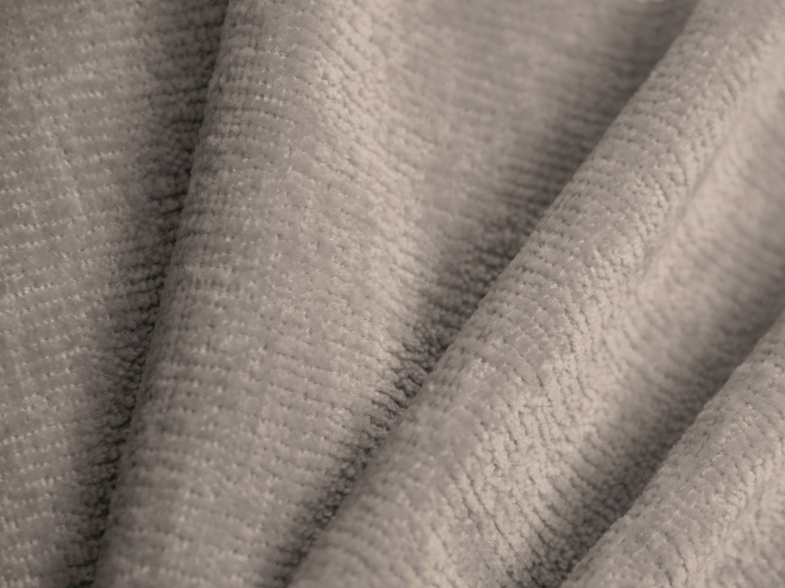 Moderner 1-Sitzer Sessel Tove in zartem Beige, perfekt für gemütliche Ecken. Stilvolles Design vereint Komfort und Qualität.