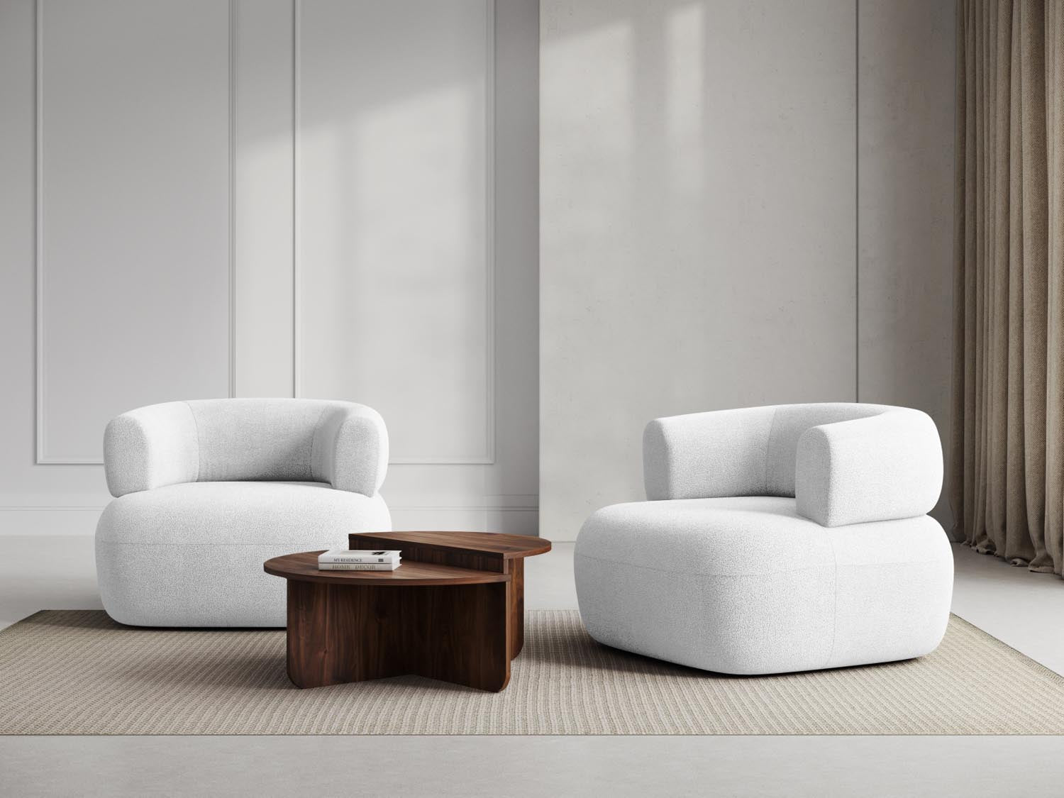 Eleganter Jenny Sessel in Ivory von Micadoni, ideal für stilvolle Wohnräume. Bequeme Polsterung und modernes Design vereinen sich.