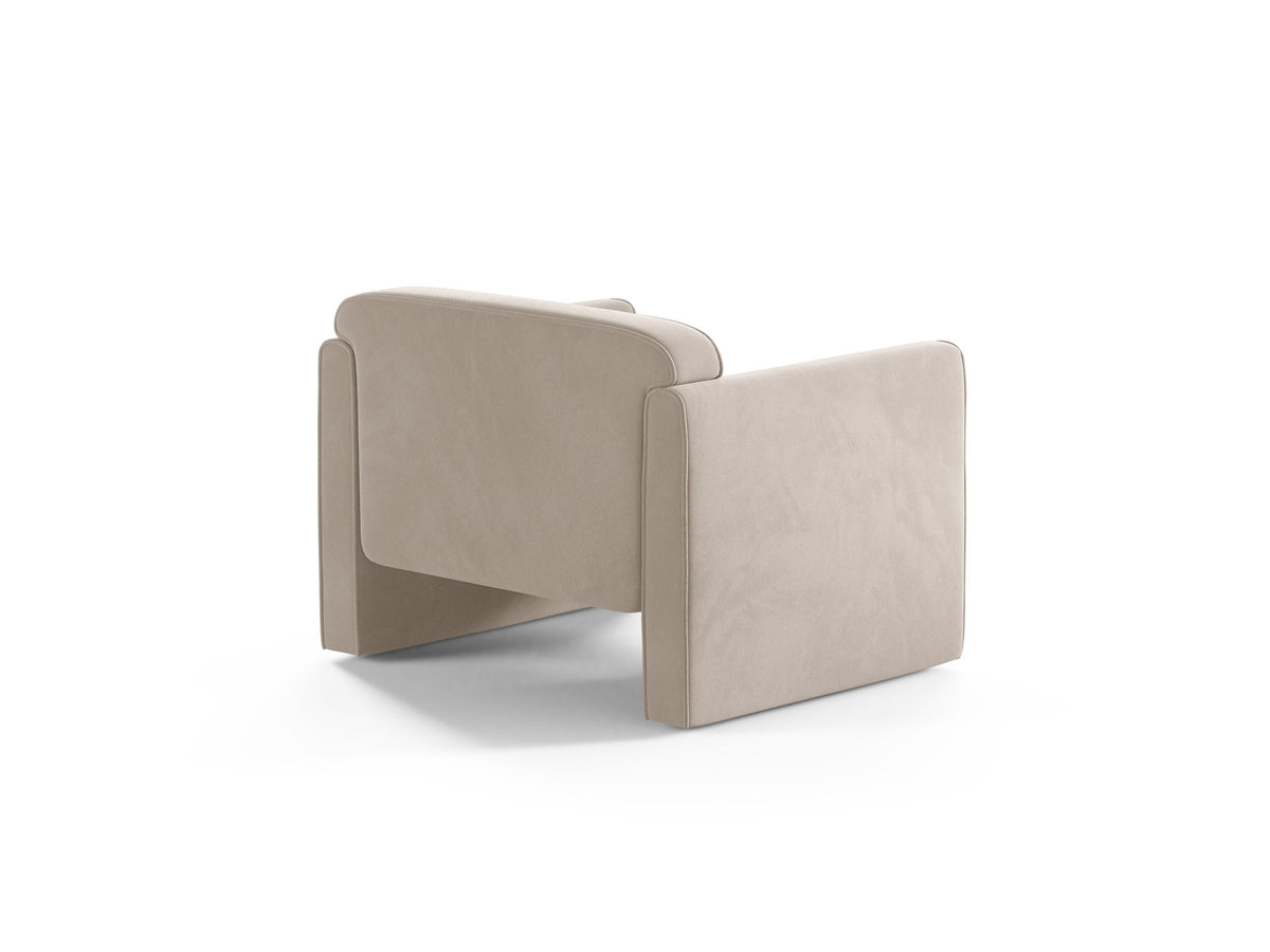 Beige Armsessel Abby von Micadoni mit strukturiertem Heritage-Stoffbezug, schwarzen Kunststoffbeinen und runder, kompakter Formgebung.