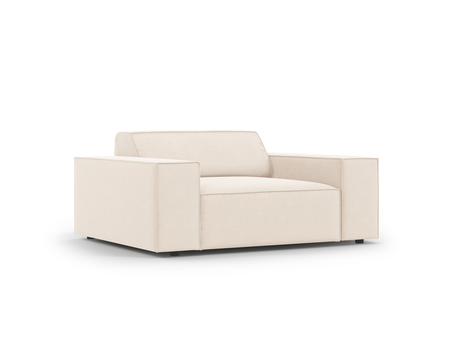 Eleganter Jodie Velour Sessel in sanftem Beige, ideal für stilvolle Wohnräume. Hochwertige Verarbeitung von Micadoni.