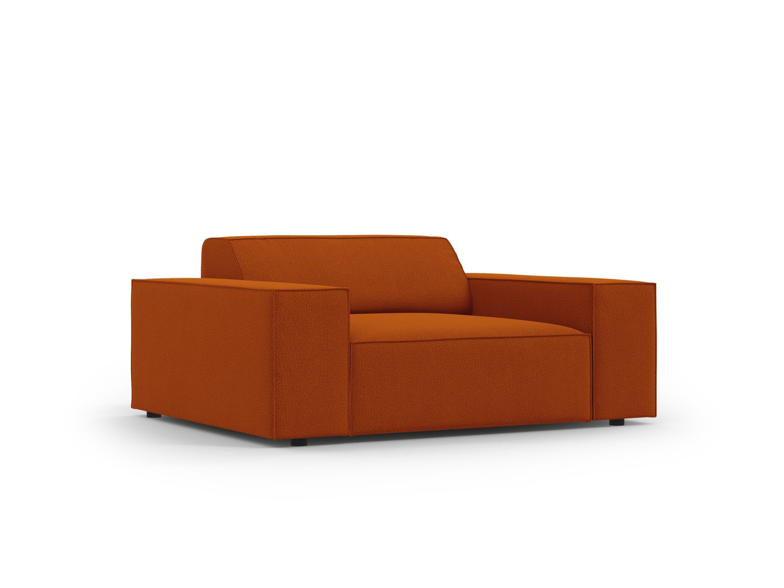 Eleganter Jodie Sessel in warmem Terracotta, ideal für stilvolle Wohnräume. Hochwertige Verarbeitung von Micadoni.