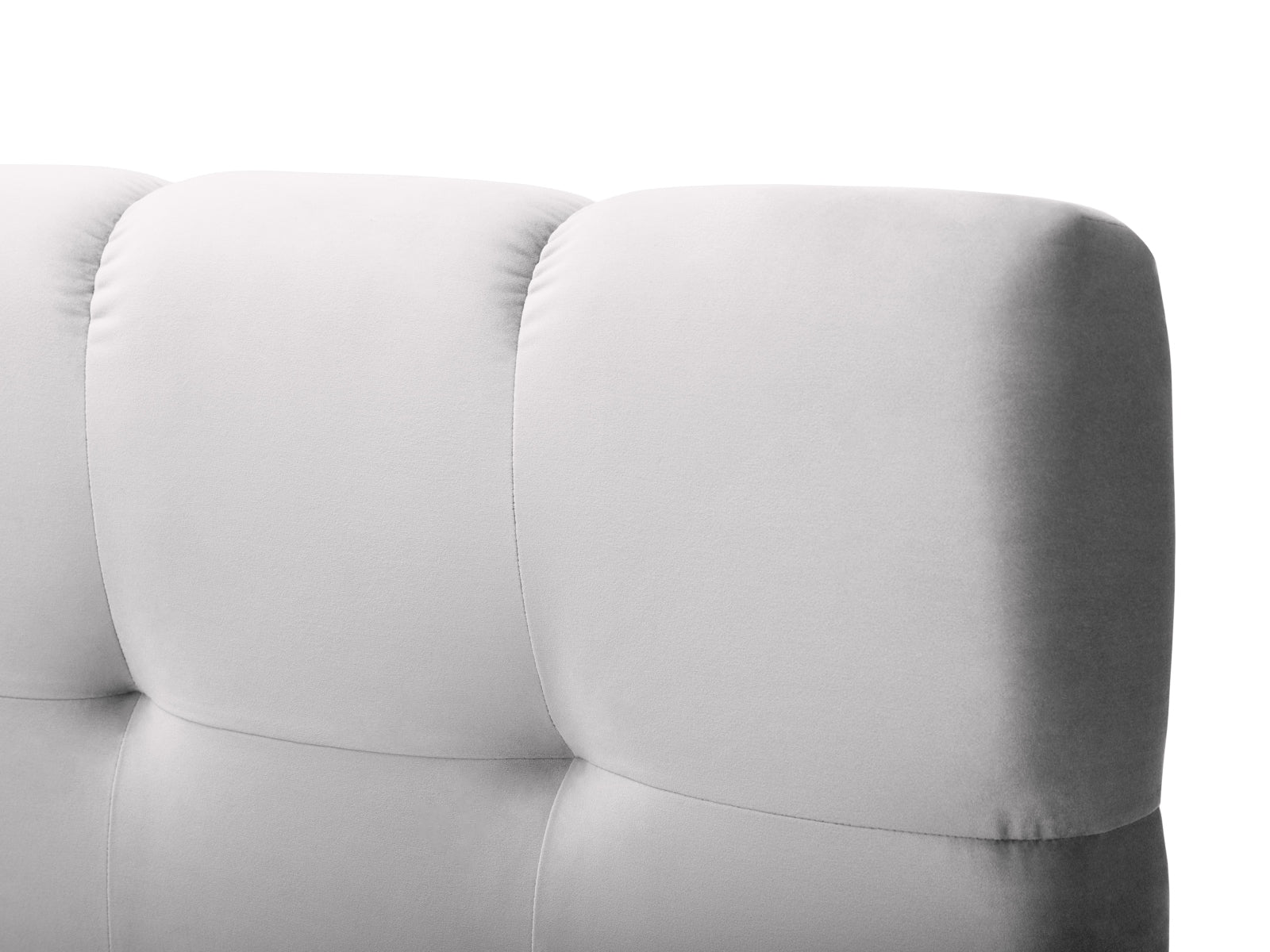Elegantes Mamaia Boxspringbett-Set in 180 cm, inklusive stilvollem Kopfteil, komfortabler Matratze und hochwertigem Topper für erholsamen Schlaf.