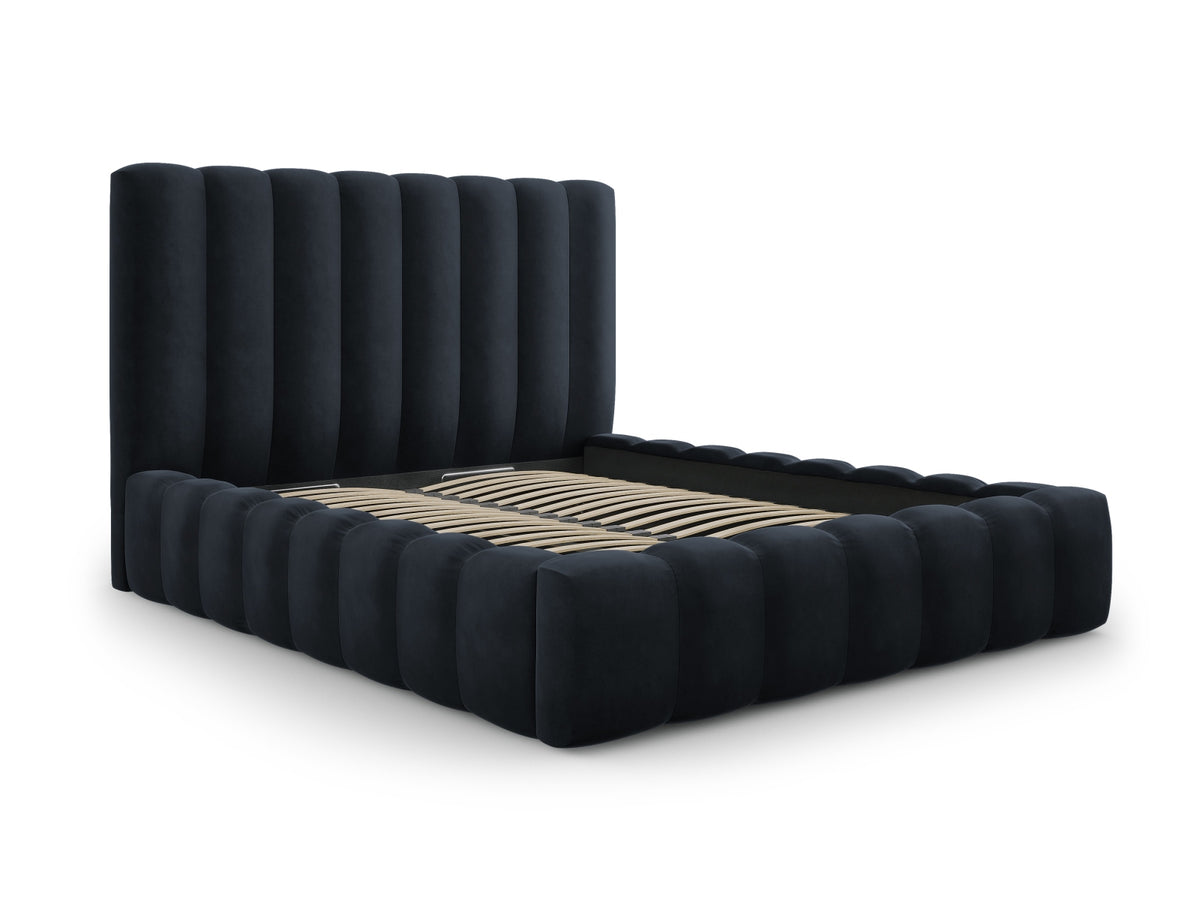 Kelp Bett mit Stauraum und Headboard 140cm in Dark Blue-Bluvel präsentiert im Onlineshop von KAQTU Design AG. Bett ist von Micadoni