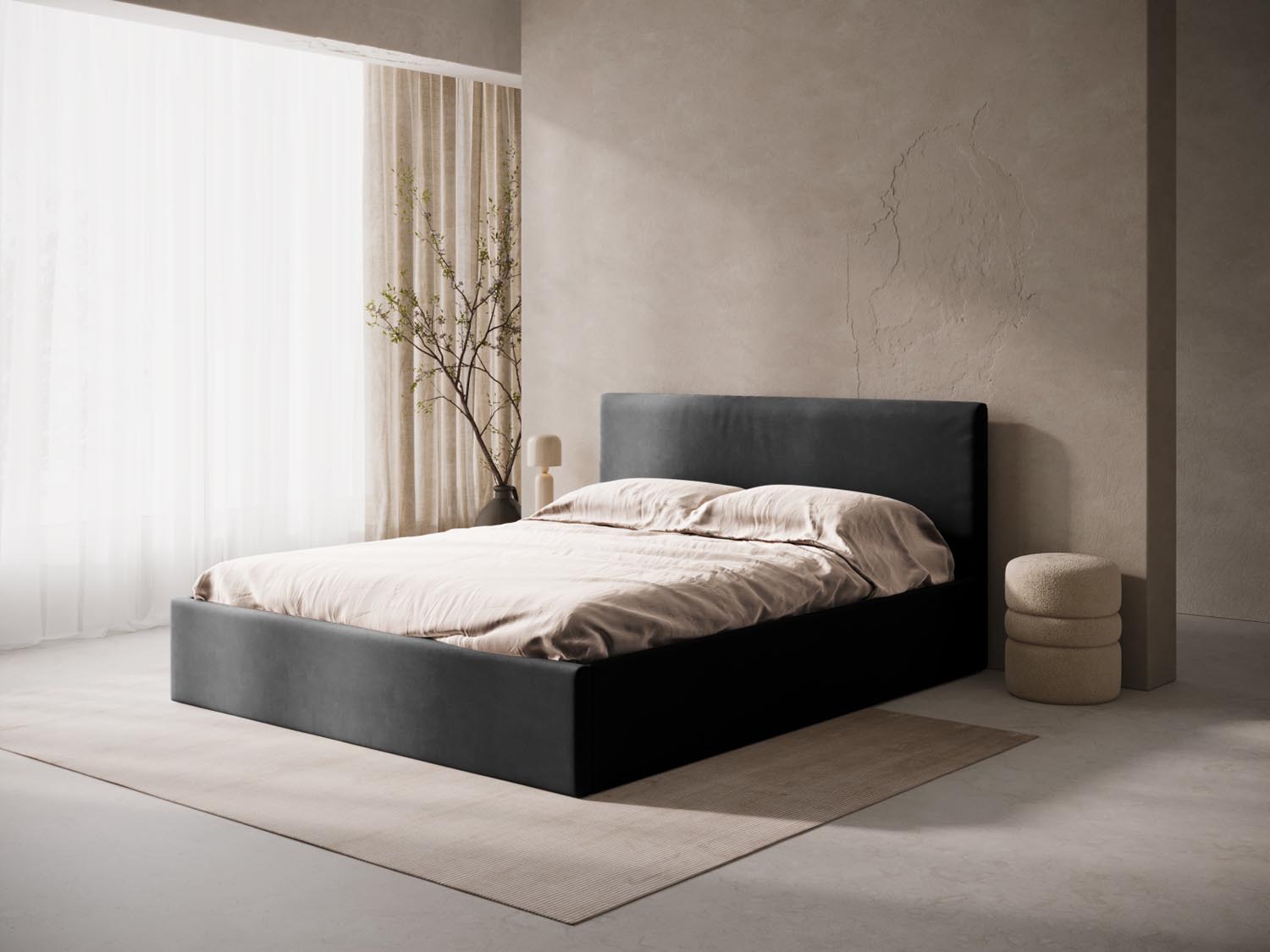 Entdecken Sie das stilvolle Susan Velour Bett von Micadoni – modernes Design trifft auf praktischen Stauraum für Ihr perfektes Schlafzimmer!