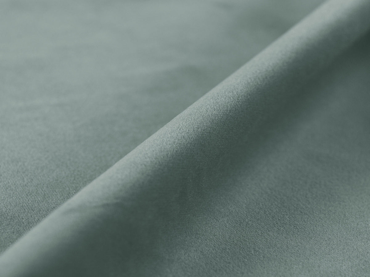 Lupine Bett mit Stauraum und Headboard 140cm in Mint-Paris präsentiert im Onlineshop von KAQTU Design AG. Bett ist von Micadoni