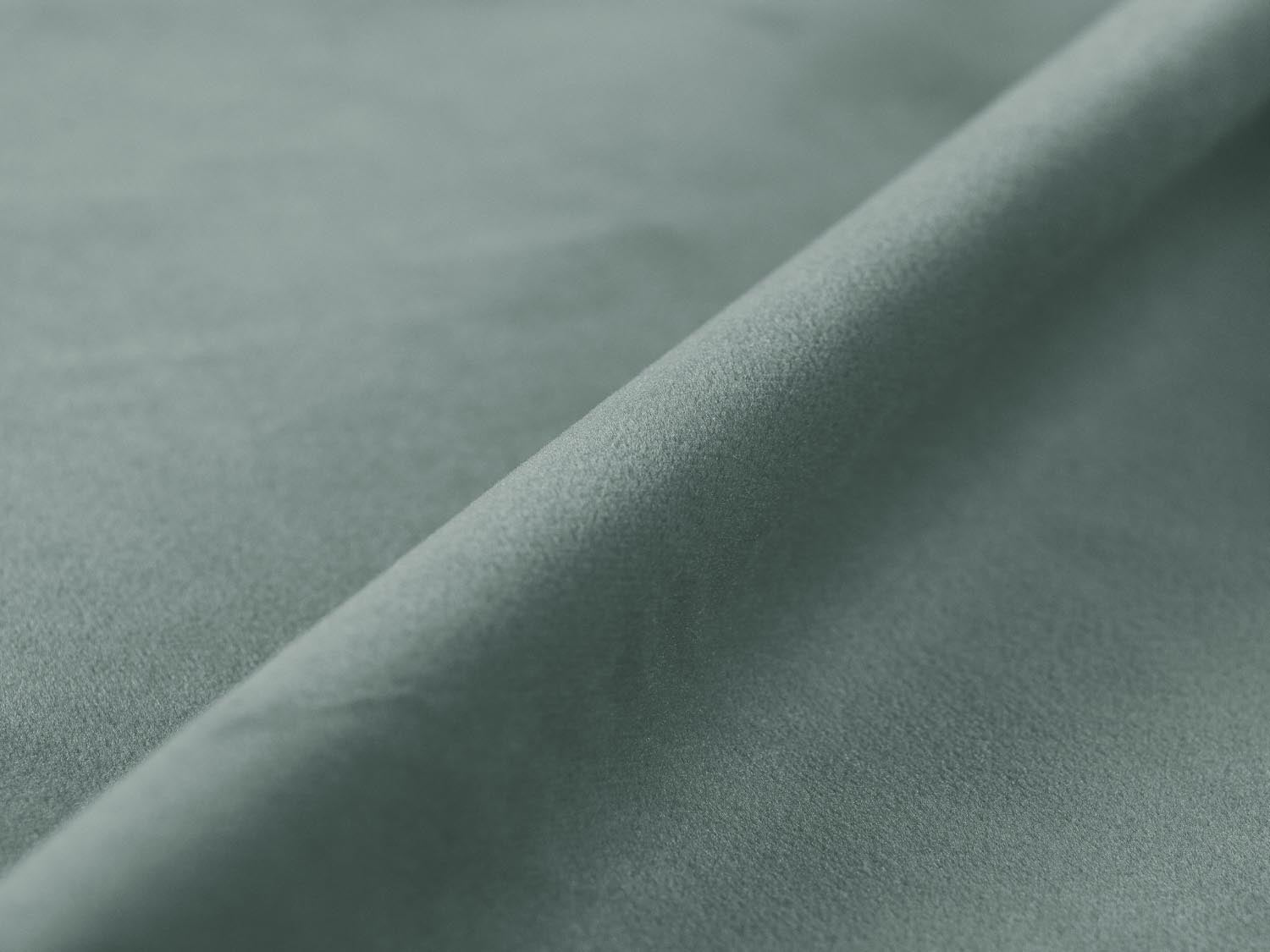 Stilvolles Lupine Velour Bett in Mint-Paris mit praktischem Stauraum und ansprechendem Kopfteil, perfekt für moderne Schlafzimmer.