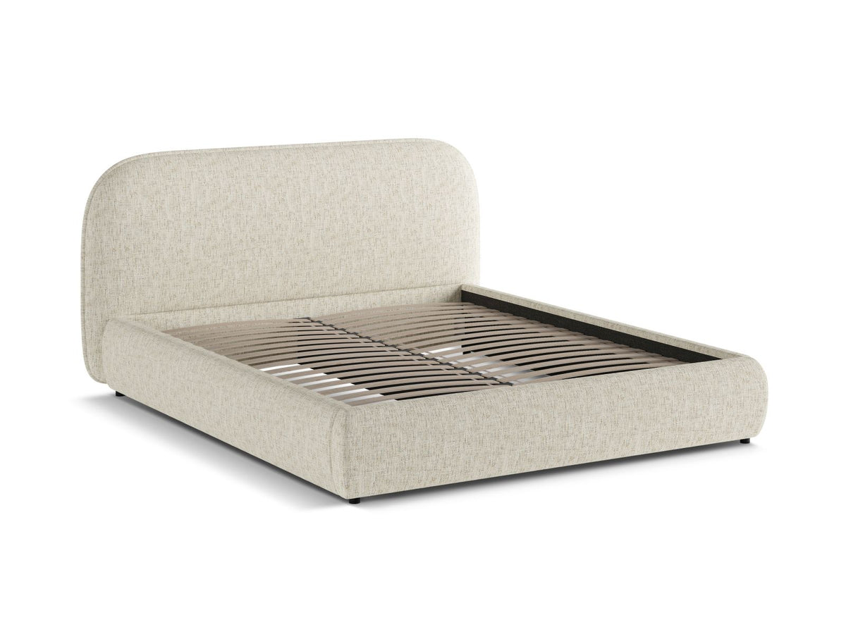 Murada Bett von Micadoni mit gepolstertem Kopfteil, Gestell aus Möbelplatte und Sperrholzlatten, schwarzen Kunststoffbeinen, Farbe Light Beige Melange-Tracy.