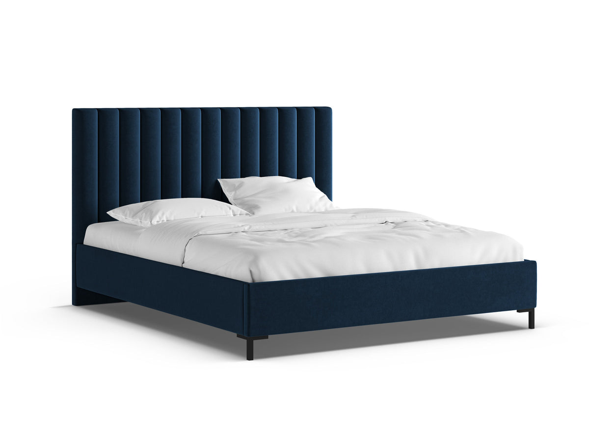 Allison Bett mit Stauraum und Headboard 160cm in Royal Blue-Bluvel präsentiert im Onlineshop von KAQTU Design AG. Bett ist von Micadoni