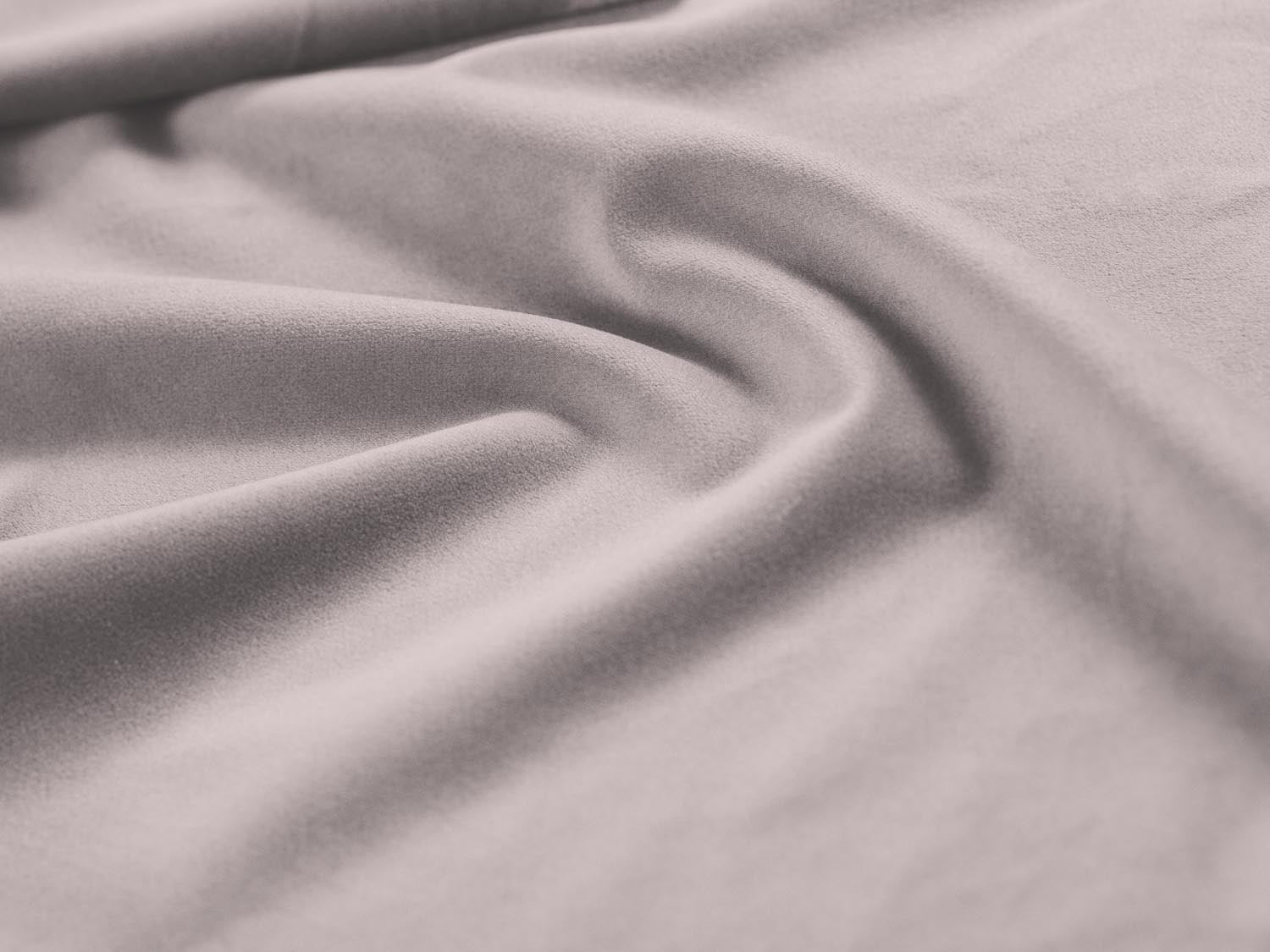 Stilvolles Bellis Velour Bett in Silber-Blau, 160 cm, mit praktischem Stauraum und modernem Kopfteil für ein elegantes Ambiente.