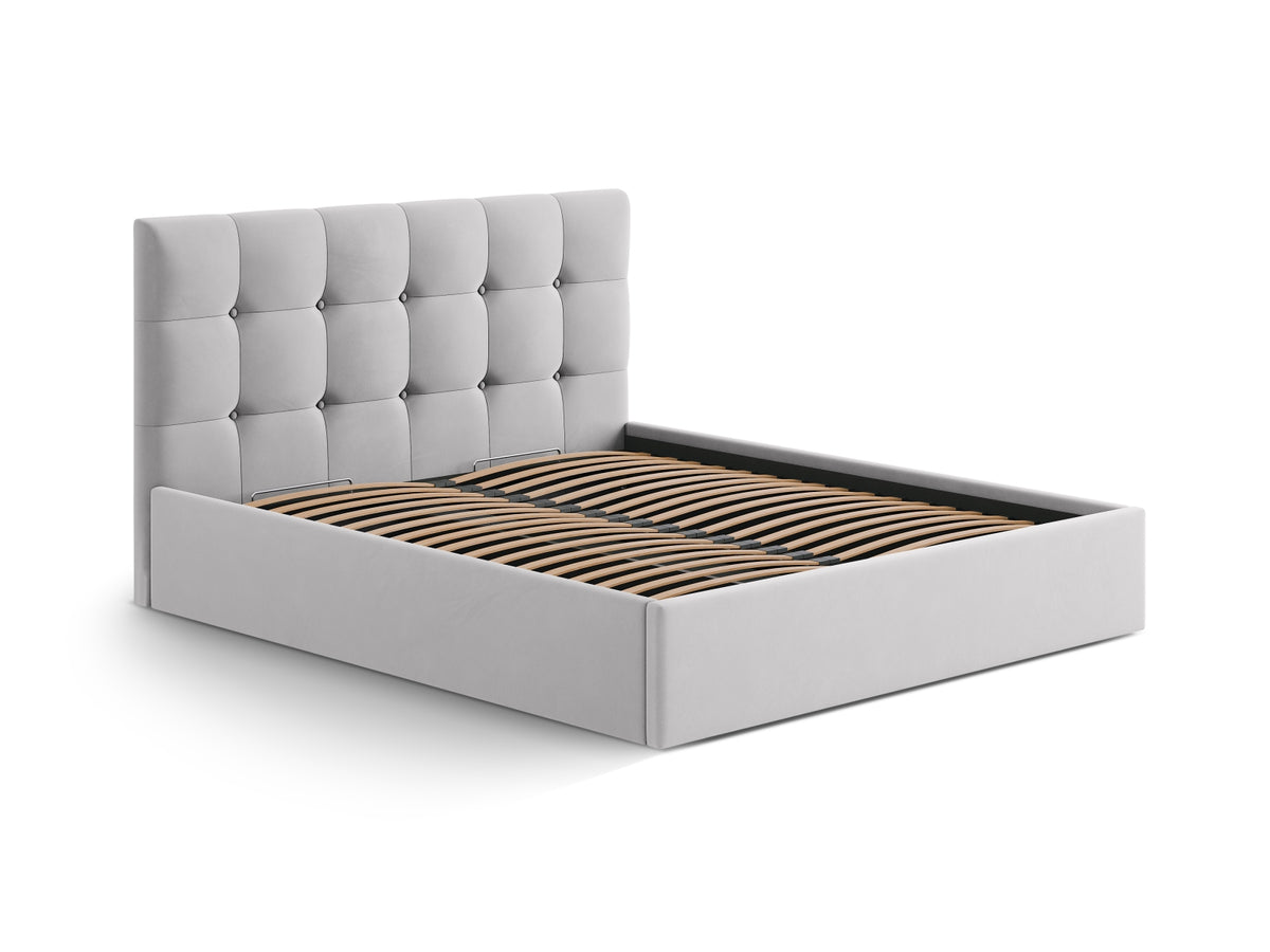 Susan Bett mit Stauraum 160cm in Silver-Bluvel präsentiert im Onlineshop von KAQTU Design AG. Bett ist von Micadoni