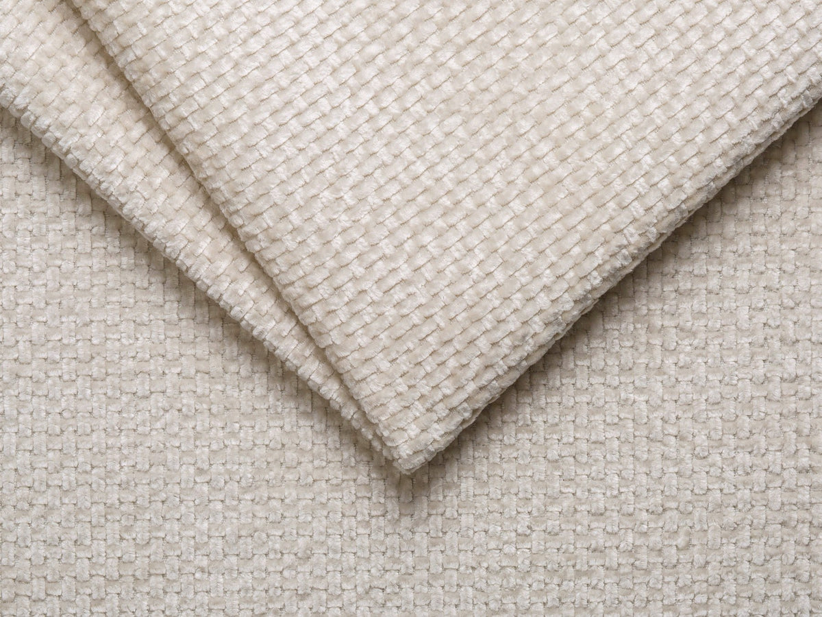 Polsterbett Bellis mit gepolstertem Kopfteil in Leichtes Beige, Stoff Eden, Gaslift-Bettkasten und schwarzen Kunststoffbeinen.