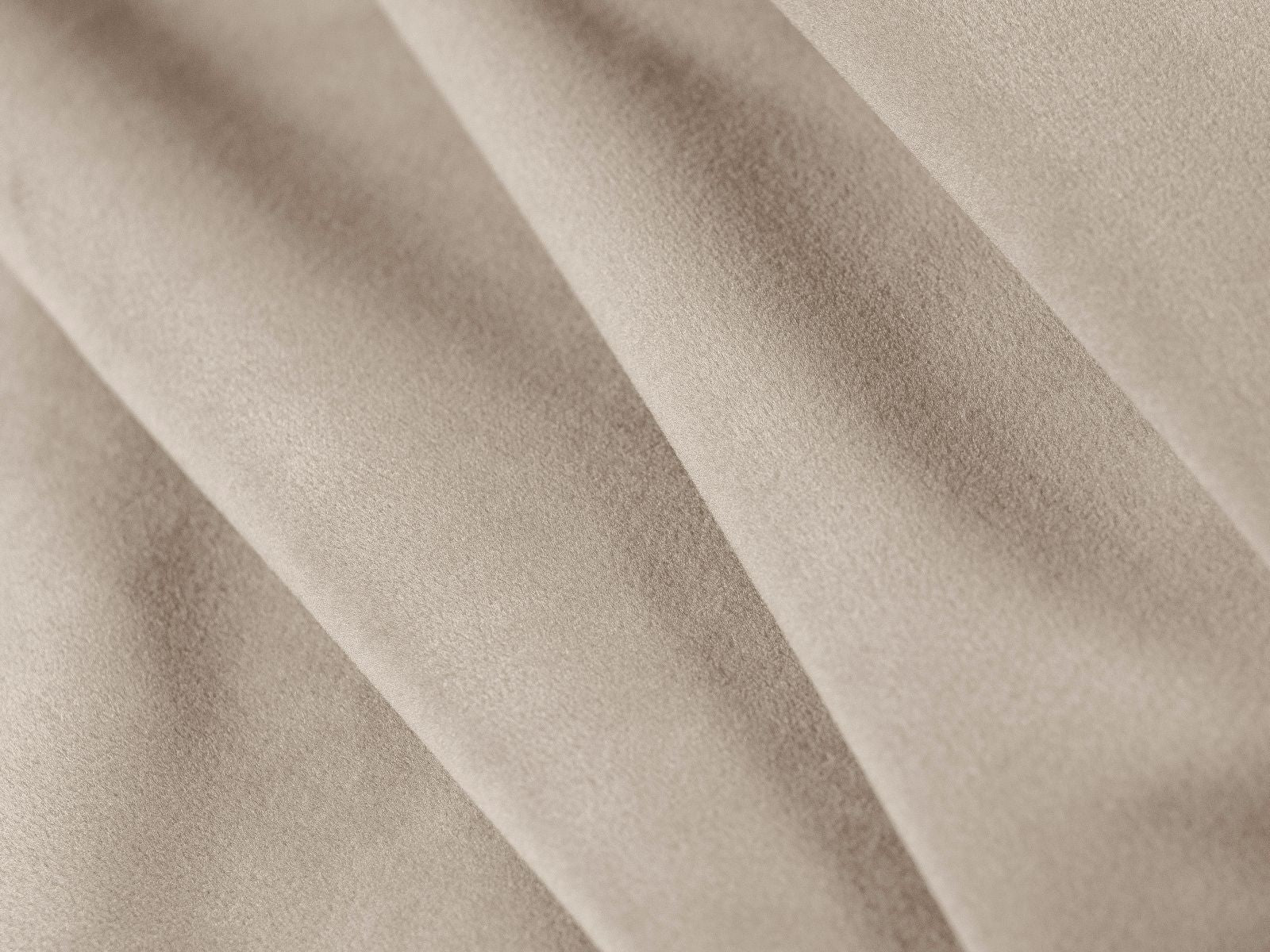 Elegantes Mount Bett mit 180 cm Breite, integriertem Stauraum und stilvollem Kopfteil in Beige-Salvador, ideal für moderne Schlafzimmer.