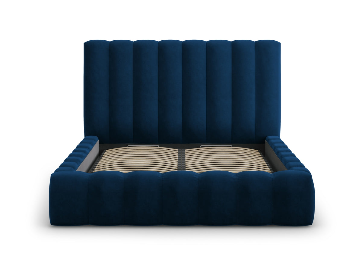 Kelp Bett mit Stauraum und Headboard 180cm in Royal Blue-Bluvel präsentiert im Onlineshop von KAQTU Design AG. Bett ist von Micadoni