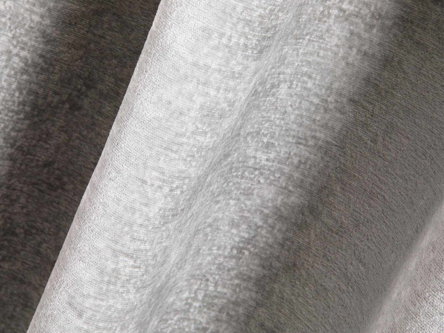 Elegantes Lupine Bett in Silber mit praktischem Stauraum und stilvollem Kopfteil, ideal für moderne Schlafzimmergestaltung.