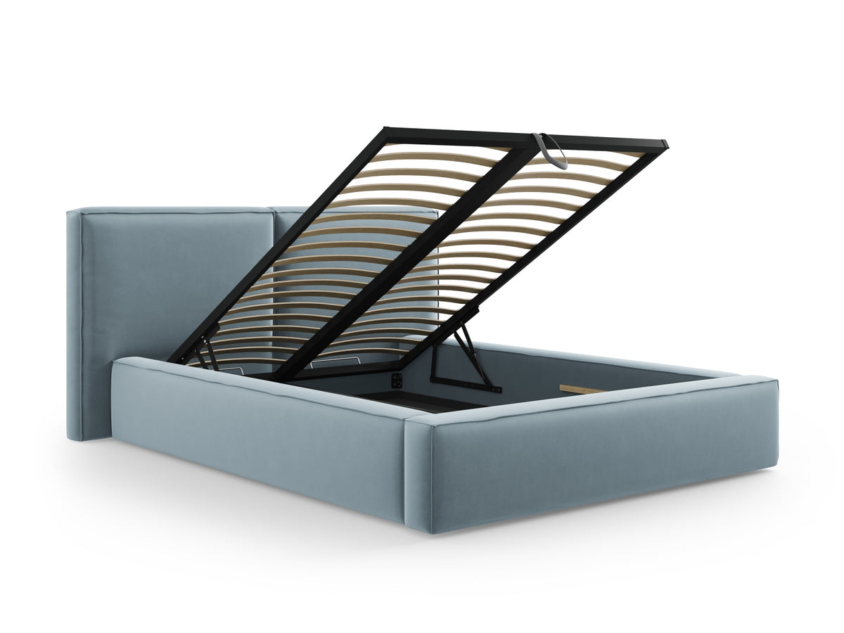Jodie Bett mit Strauaum und doppeltem Headboard 140cm in Light Blue-Bluvel präsentiert im Onlineshop von KAQTU Design AG. Bett ist von Micadoni