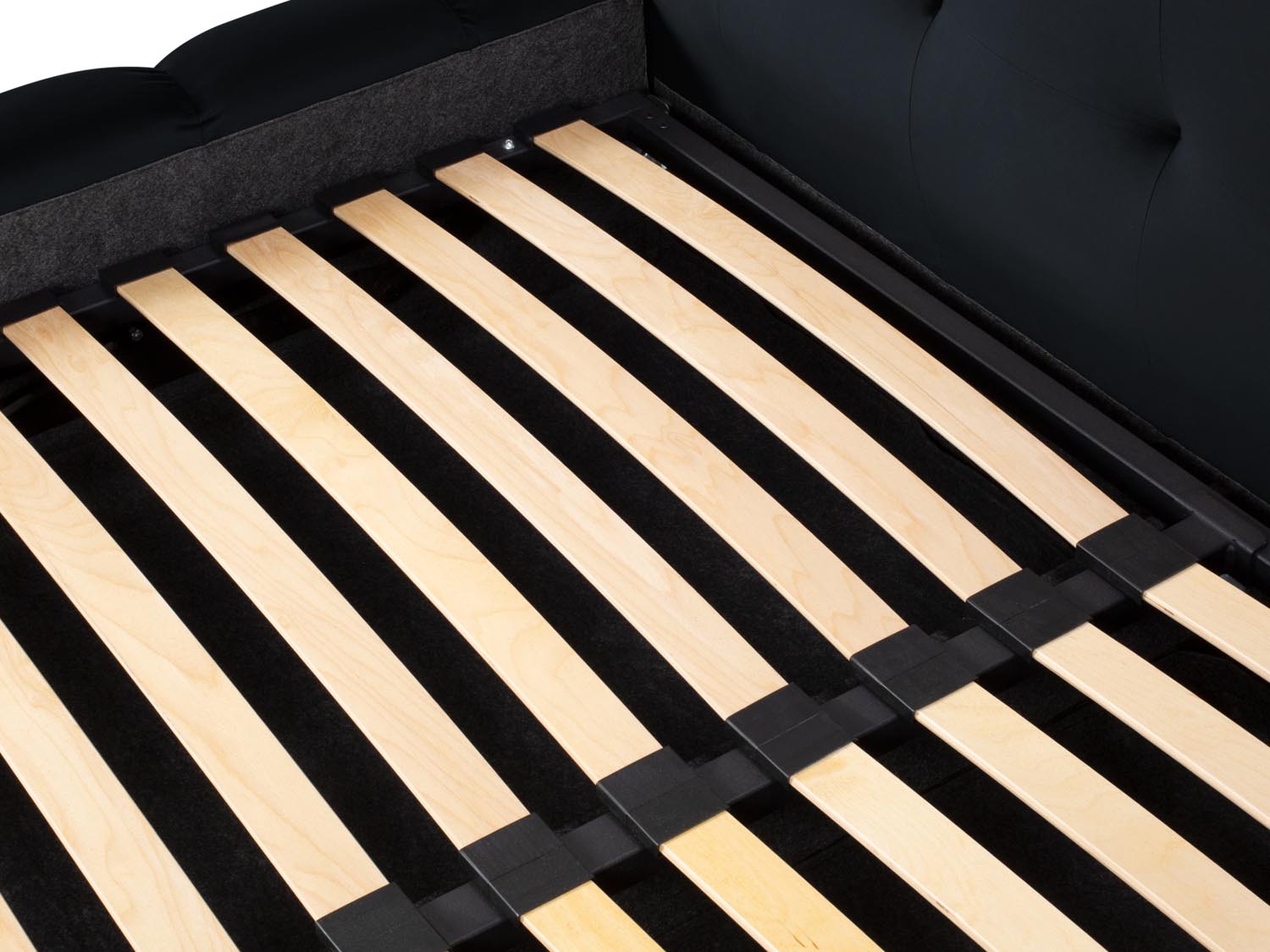 Stilvolles Mamaia Velour Bett in tiefem Blau, ausgestattet mit praktischem Stauraum und einem luxuriösen, doppelten Kopfteil für erholsame Nächte.