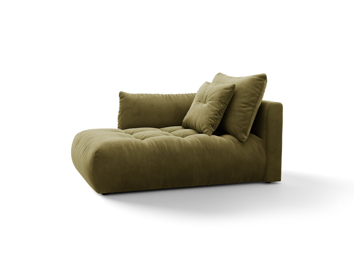 Beige Chaiselongue Bloom von Micadoni mit Veloursbezug Casino Pearl, schwarzen Kunststoffbeinen und gepolsterter Rückenlehne.