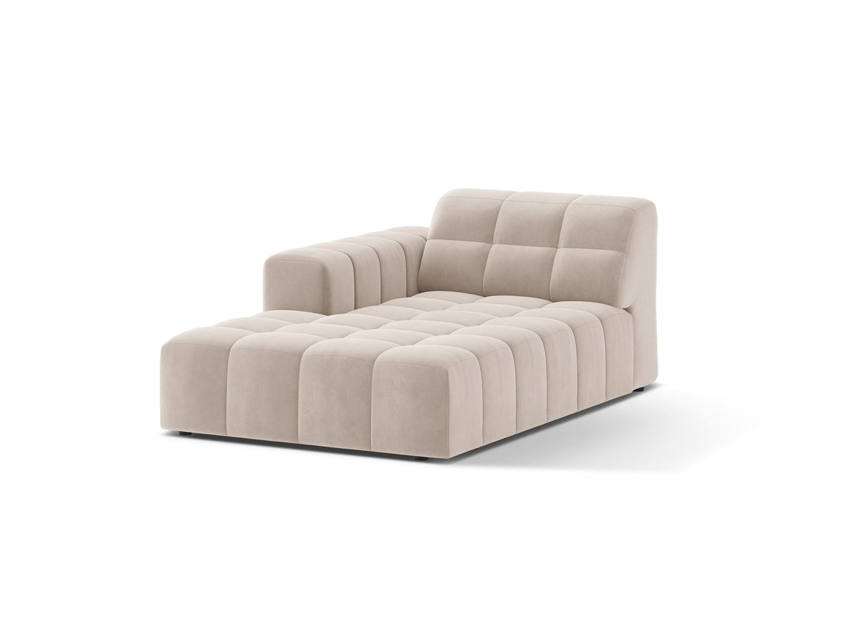 Chaiselongue Jennifer von Micadoni in Beige, Bezug aus Chenille-Stoff Eden, schwarze Kunststoffbeine, linksseitige Ausrichtung, modulares Sofaelement.