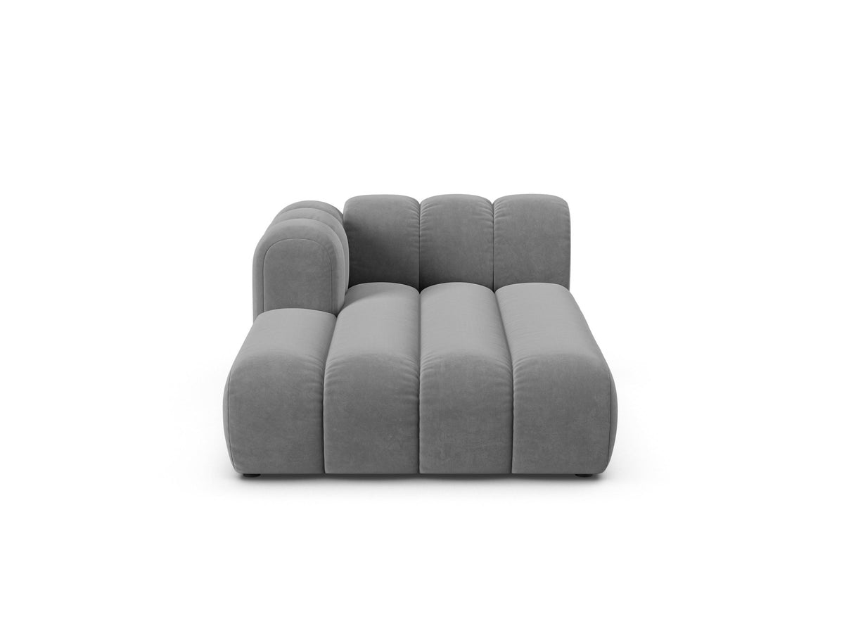 Chaiselongue-Modul Lupine von Micadoni in leichtem Beige, Venus-Samtstoff, schwarze Kunststoffbeine, Ausrichtung links, Teil eines Modularsofas.