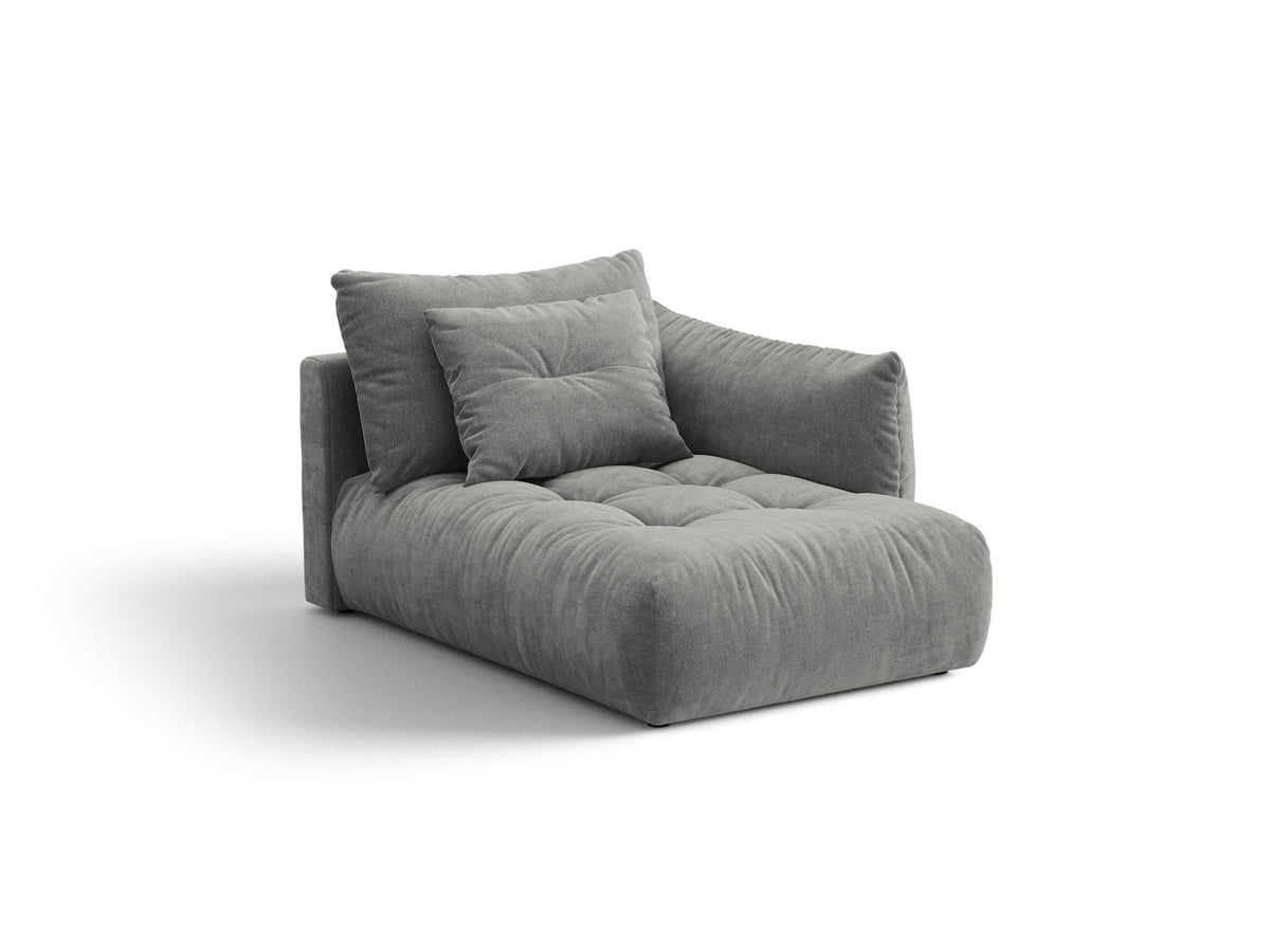 Modulares Sofa Bloom Chaiselongue von Micadoni in leichtem Beige mit Casino-Velours-Bezug, schwarzen Kunststoffbeinen und rechter Ausrichtung.