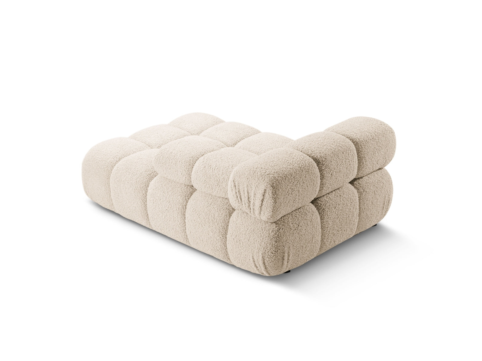 Elegantes Bellis Boucle Sofa Chaise Lounge in hellem Beige, ideal für entspannte Momente und geschmackvolle Wohnräume von Micadoni.