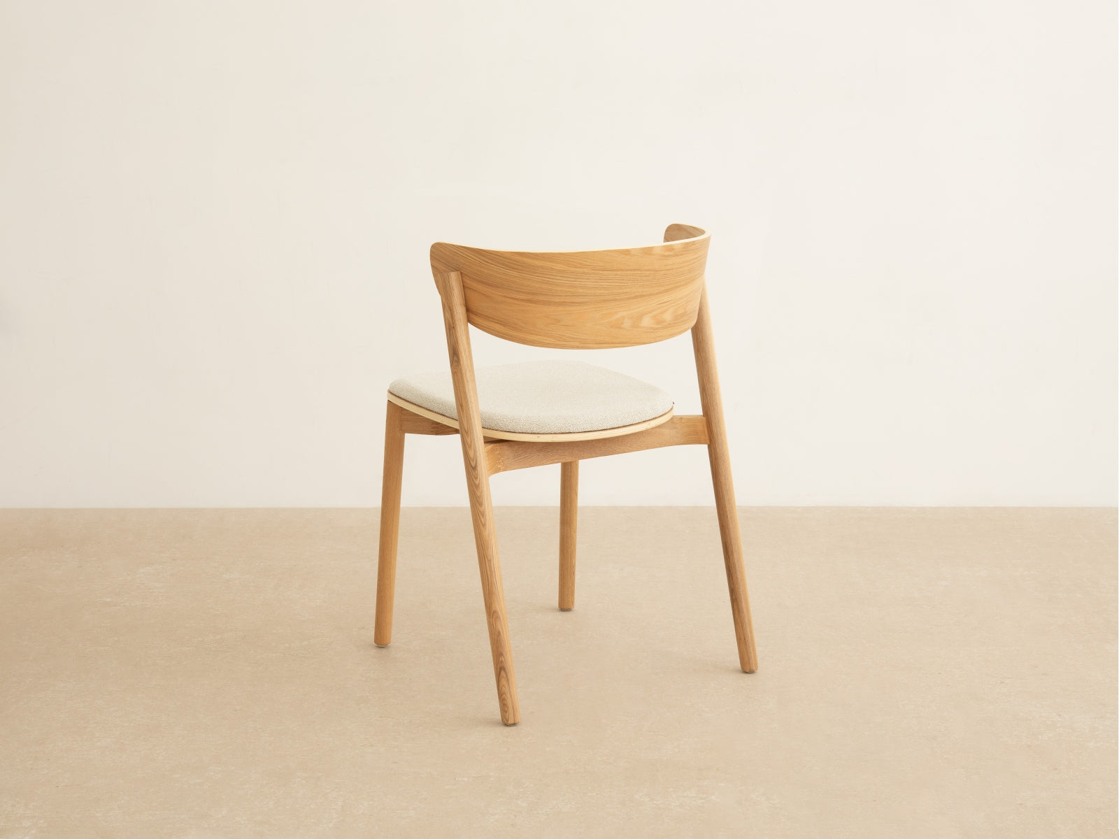 Mares Esszimmerstuhl gepolstert 2er Set in präsentiert im Onlineshop von KAQTU Design AG. Stuhl ist von Micadoni