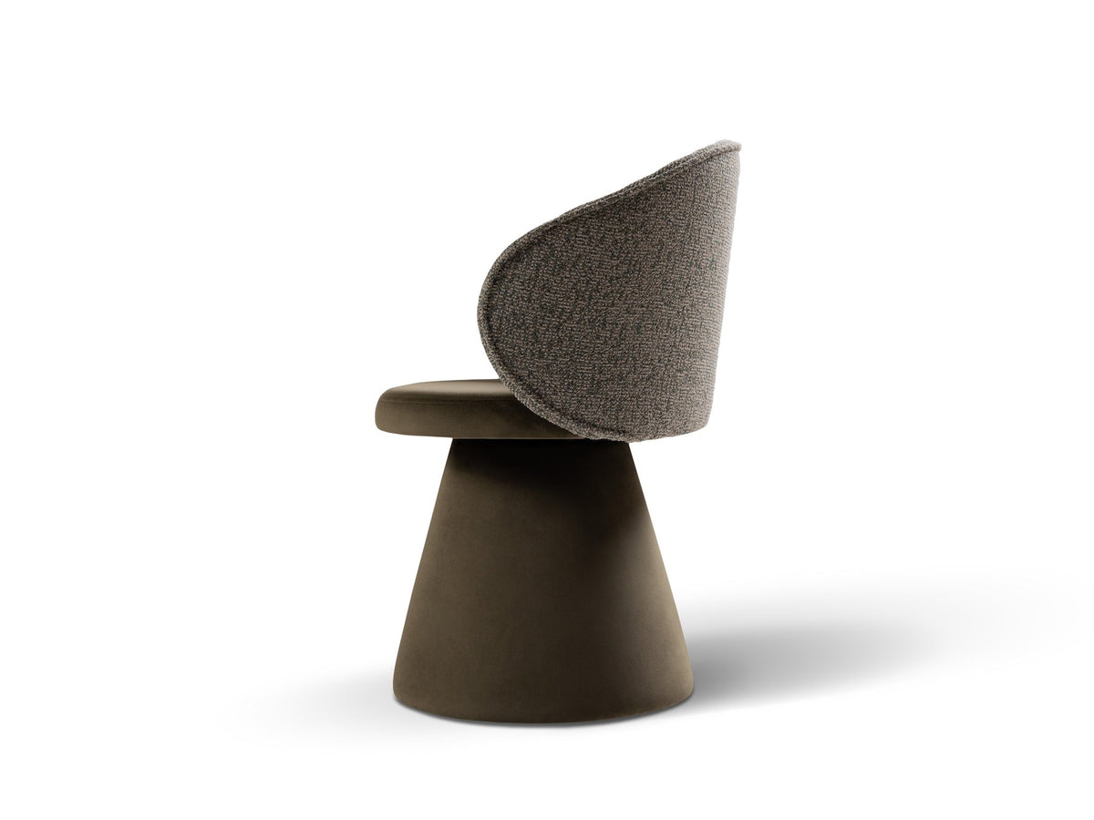 Drehstuhl Inez mit beige meliertem Bezug, Sitzfläche aus Samt, Rückenlehne aus strukturiertem Stoff, Beine aus Samt, geometrische Form.
