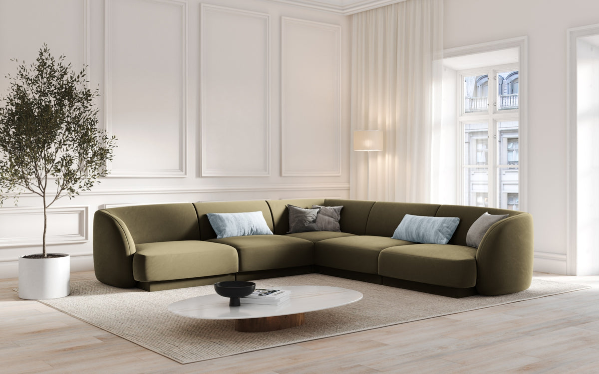 Miley Velour Symmetrical Ecksofa 5 Sitzer in Green-Bluvel präsentiert im Onlineshop von KAQTU Design AG. Ecksofa ist von Micadoni