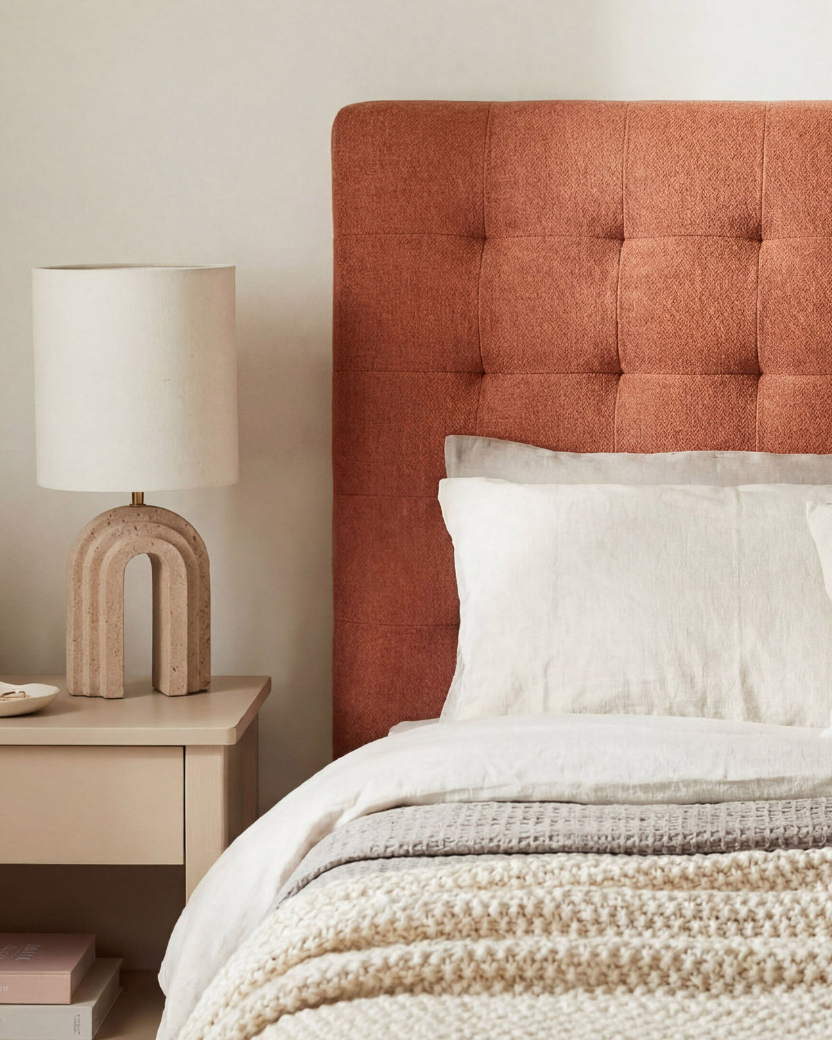 Kopfteil Nova 160cm in Grey-Paris präsentiert im Onlineshop von KAQTU Design AG. Kopfteile ist von Micadoni