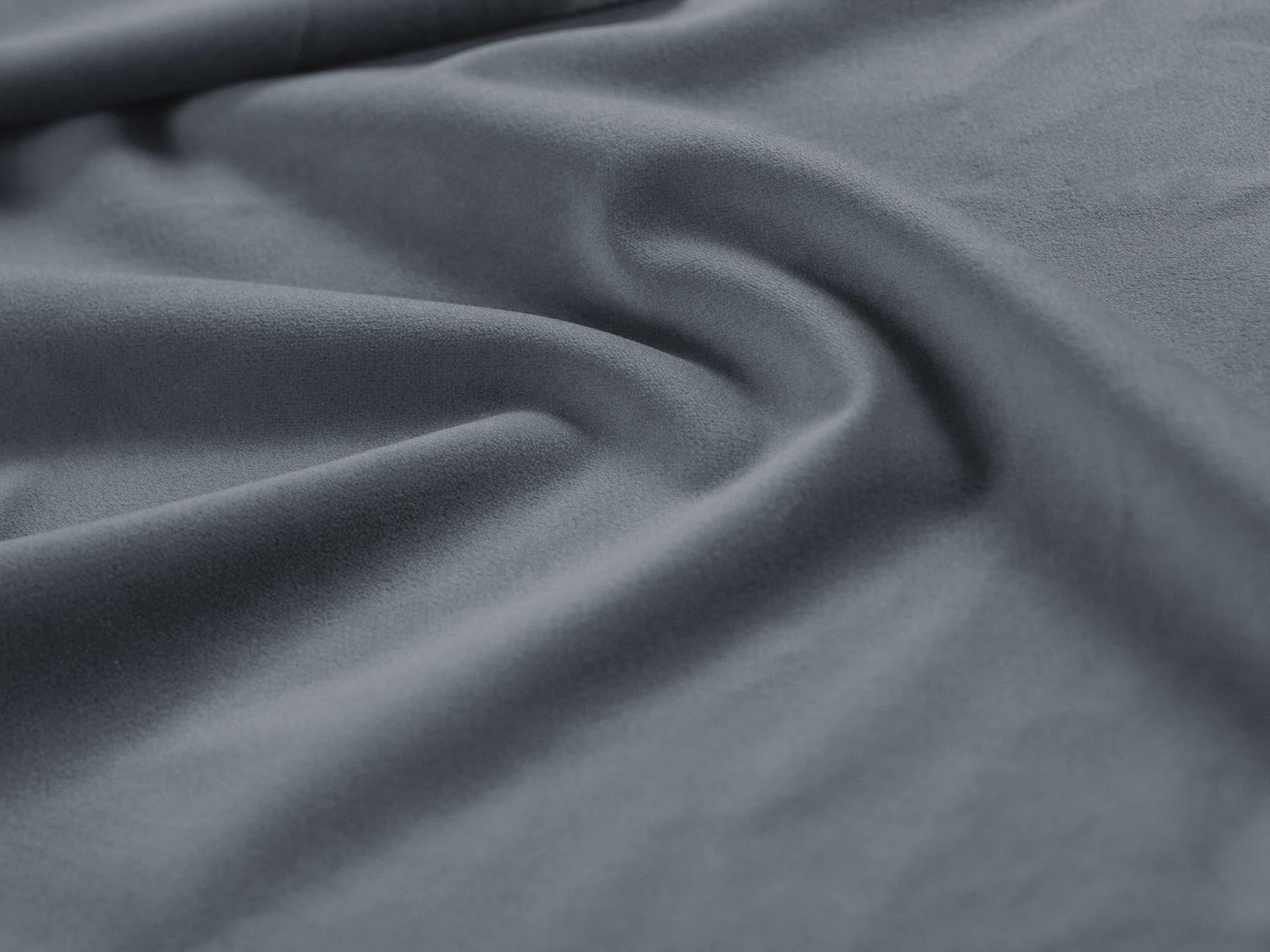 Elegantes Kopfteil Allison in sanftem Hellblau, ideal für zeitgemäße Schlafzimmergestaltung. Hochwertige Verarbeitung und modernes Design von Micadoni.