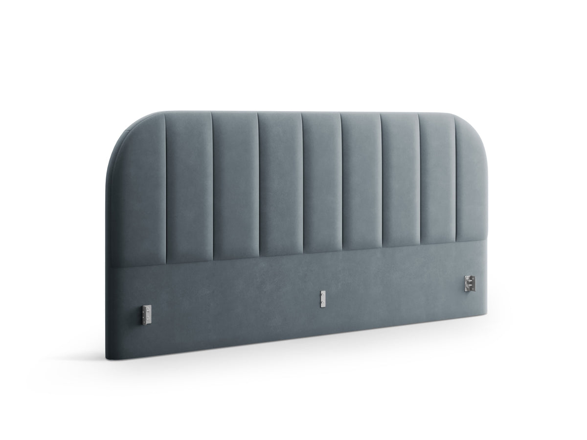 Billy Velour Headboard in Light Blue-Bluvel präsentiert im Onlineshop von KAQTU Design AG. Kopfteile ist von Micadoni