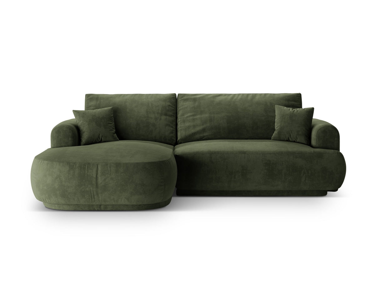 Ecksofa Ella von Micadoni in Leichtes Beige mit Veloursstoff-Bezug, schwarzen Kunststoffbeinen und ausklappbarer Liegefläche links, Retro-Form.