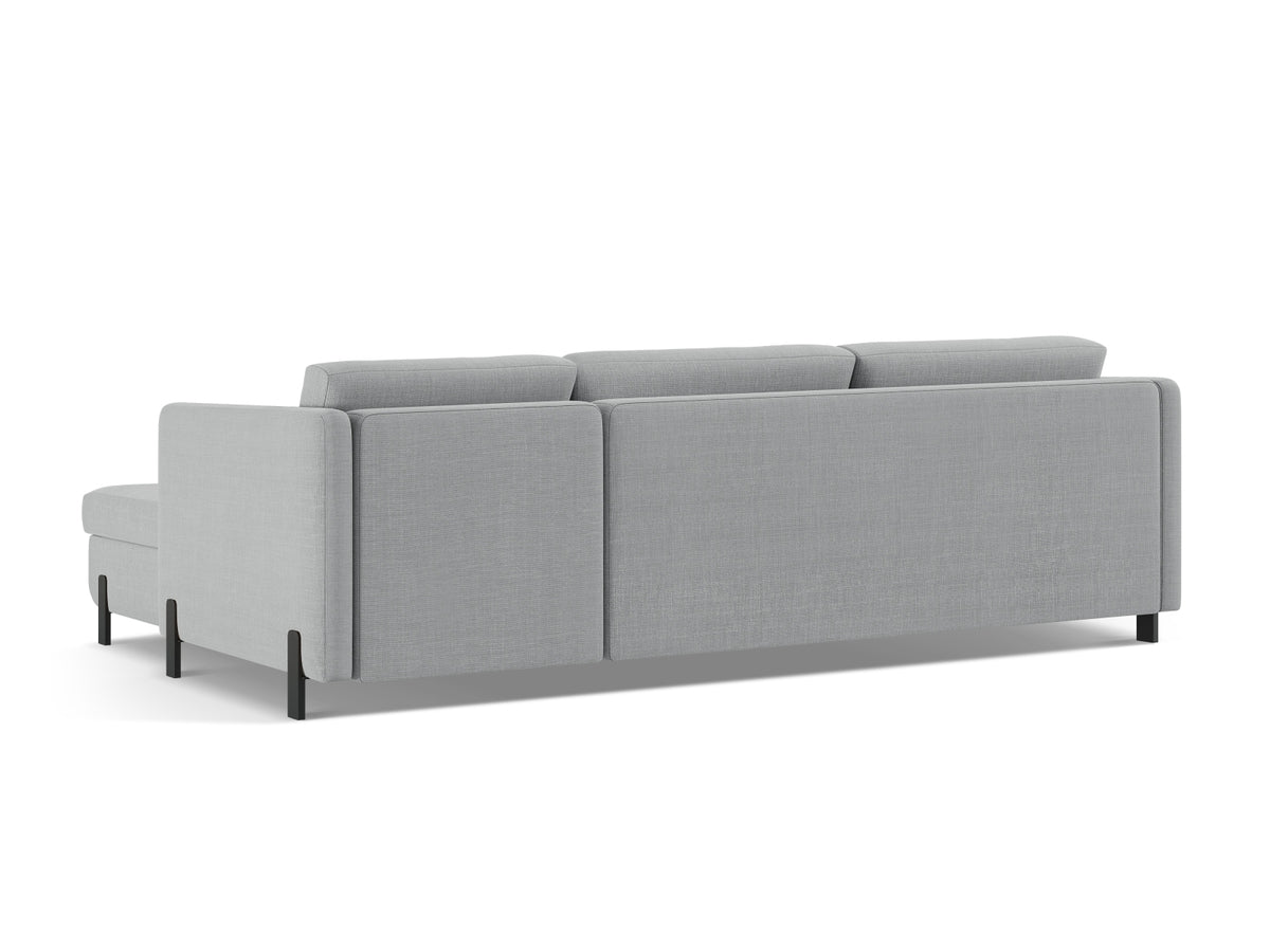 Gloria Ecksofa links mit Schlaffunktion und Stauraum 4 Sitzer in Light Grey-Bjorn präsentiert im Onlineshop von KAQTU Design AG. Bettsofa links ist von Micadoni