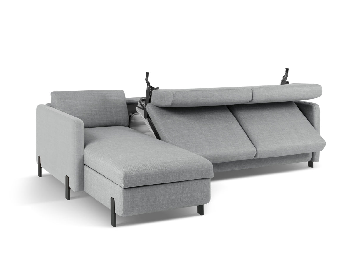 Gloria Ecksofa links mit Schlaffunktion und Stauraum 4 Sitzer in Light Grey-Bjorn präsentiert im Onlineshop von KAQTU Design AG. Bettsofa links ist von Micadoni